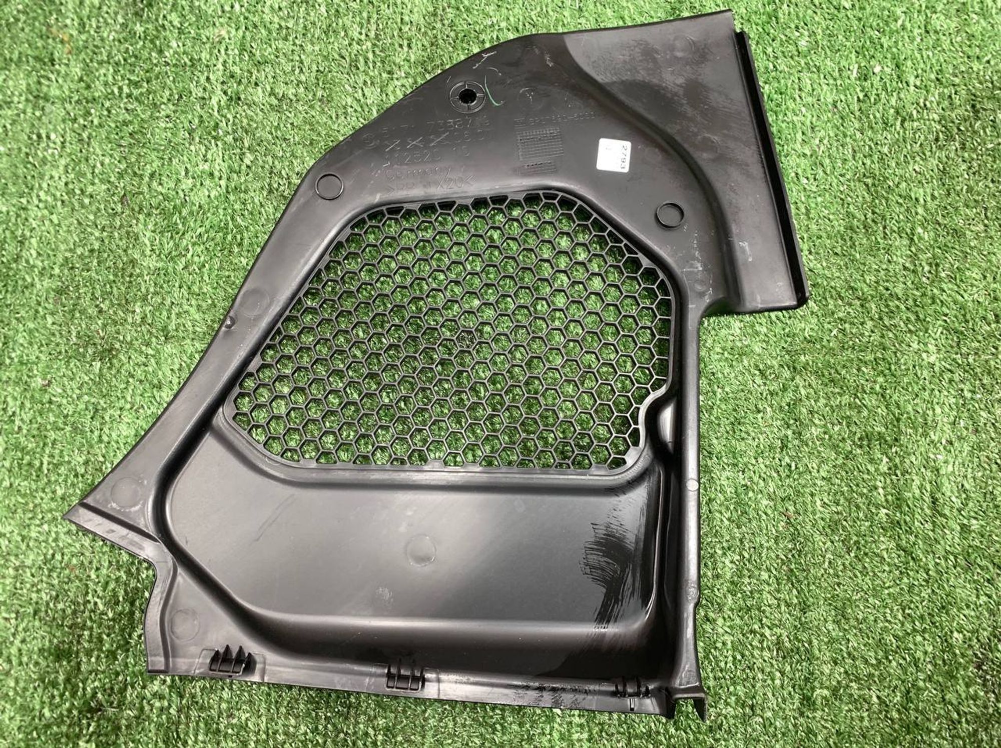 https://ycs.partsauto.market/partsauto-images/thmbs/userImages/h353NjtZg3VDP19b5HMt7LlpbQ93/part/49470f3c-441c-4d8c-9395-3fa3cdaa75e7_1730384379167.jpg