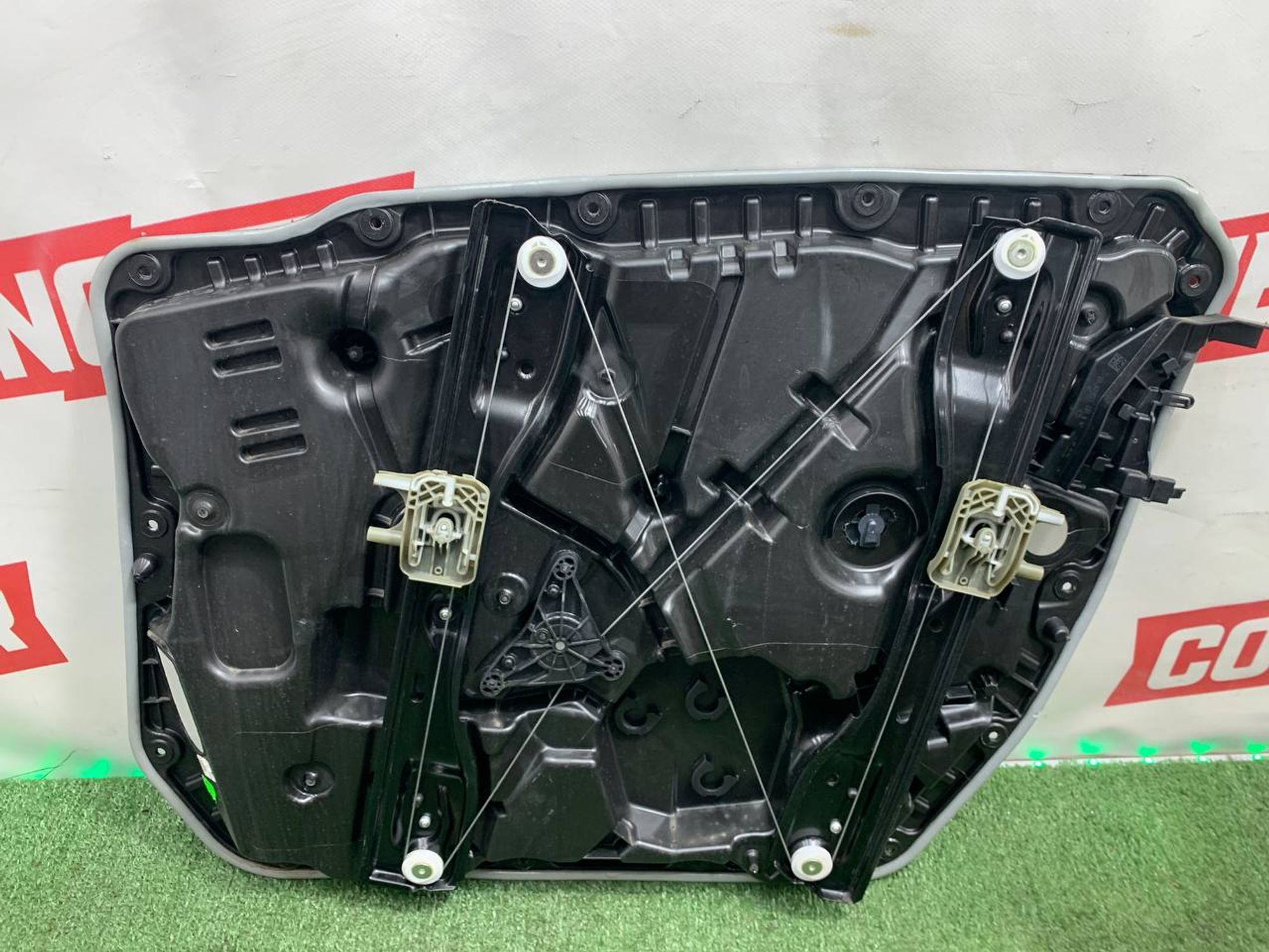 https://ycs.partsauto.market/partsauto-images/thmbs/userImages/h353NjtZg3VDP19b5HMt7LlpbQ93/part/498f5e2e-dcfb-4817-8361-021f632396e8_1732104363669.jpg