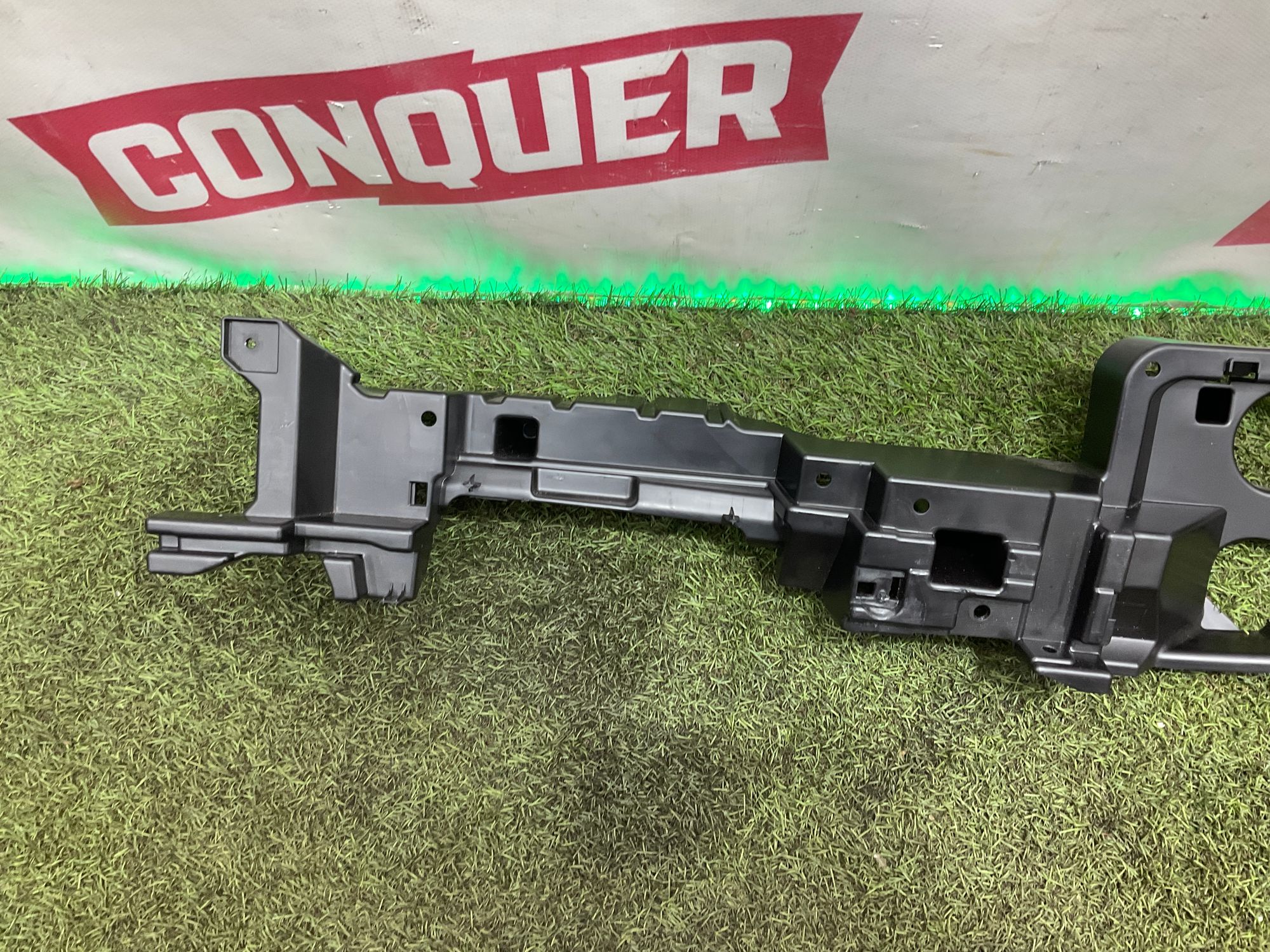 Кронштейн пола багажника правый BMW X5 G05 2022, 2000 рублей, Москва