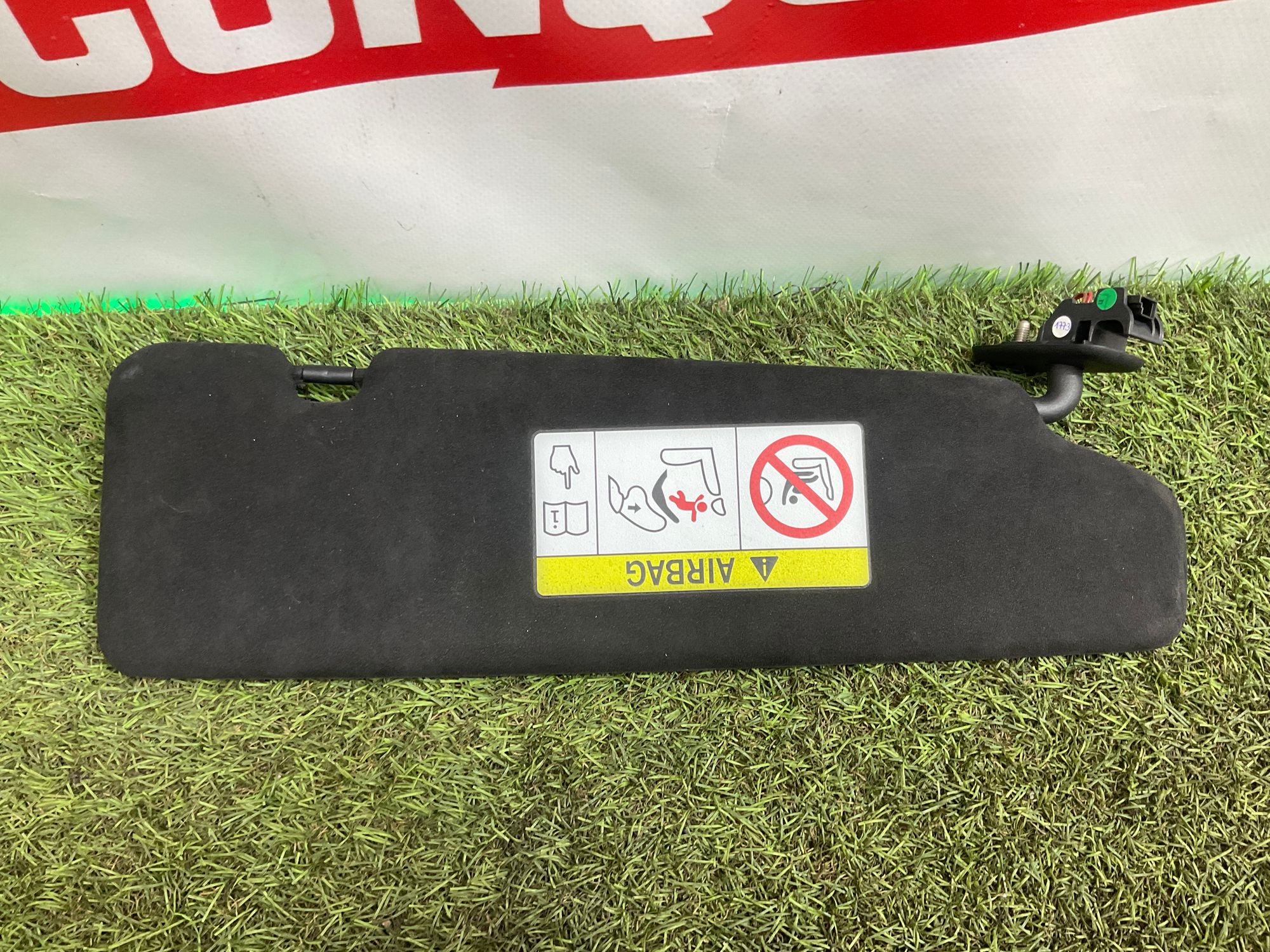 Козырек солнцезащитный левый BMW M8 F92/F93 2019, 15000 рублей, Москва