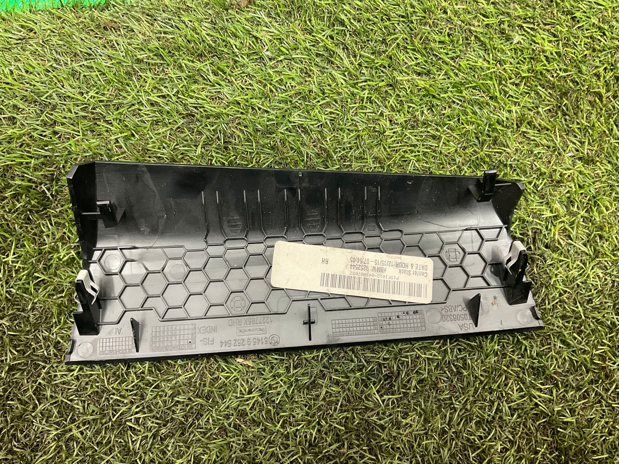 Накладка торпедо BMW X6 M, F86, 1000 рублей, Москва