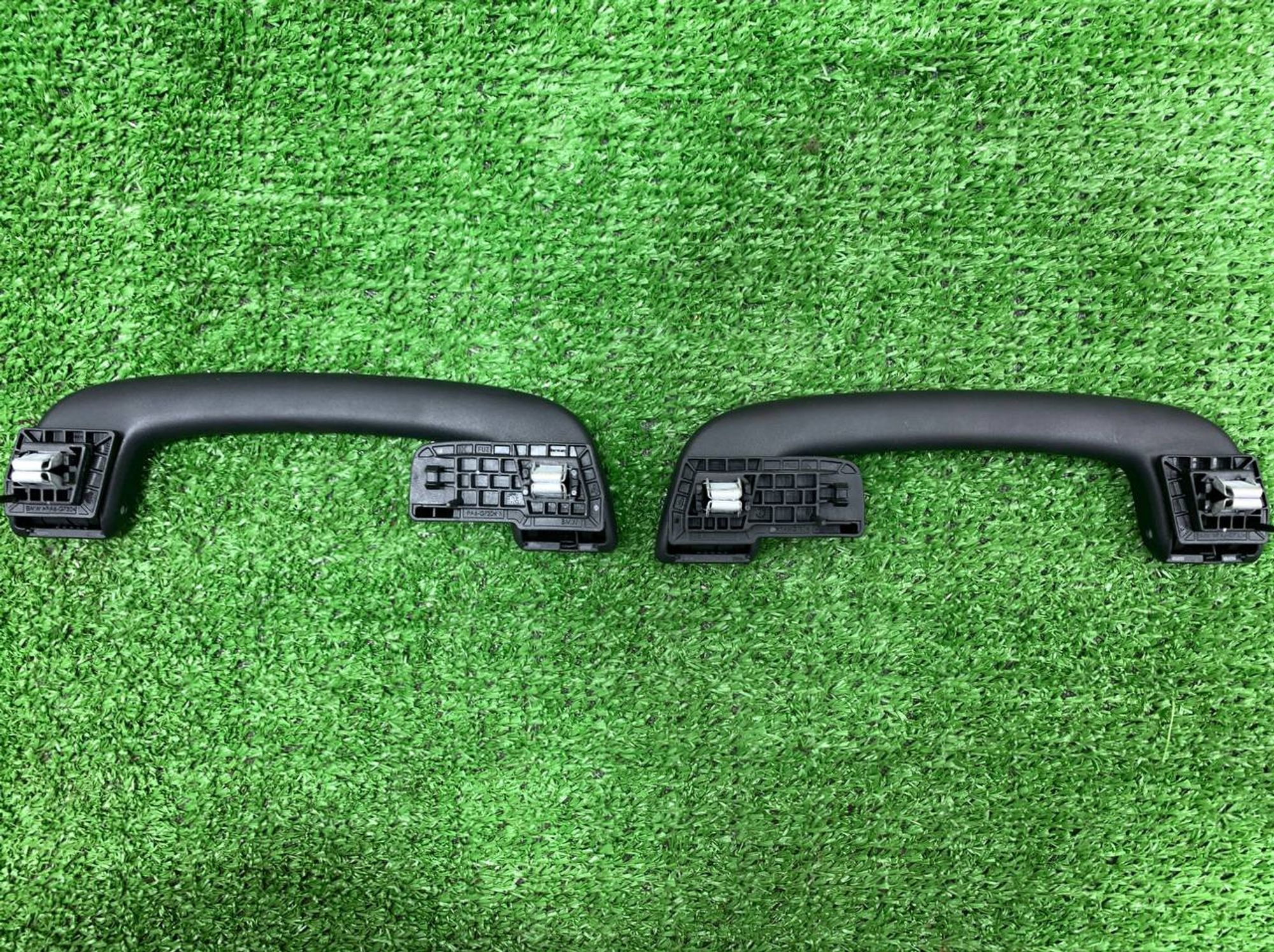 https://ycs.partsauto.market/partsauto-images/thmbs/userImages/h353NjtZg3VDP19b5HMt7LlpbQ93/part/49e46045-4ffe-4cee-a5cf-b9ed2ce07078_1719231568323.jpg