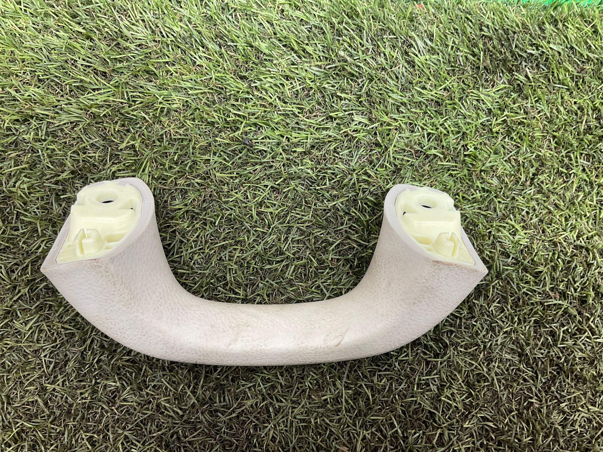 Поручень салона передний Toyota Land Cruiser 200 рестайлинг 2 (2015—2023) 2017, 1000 рублей, Москва