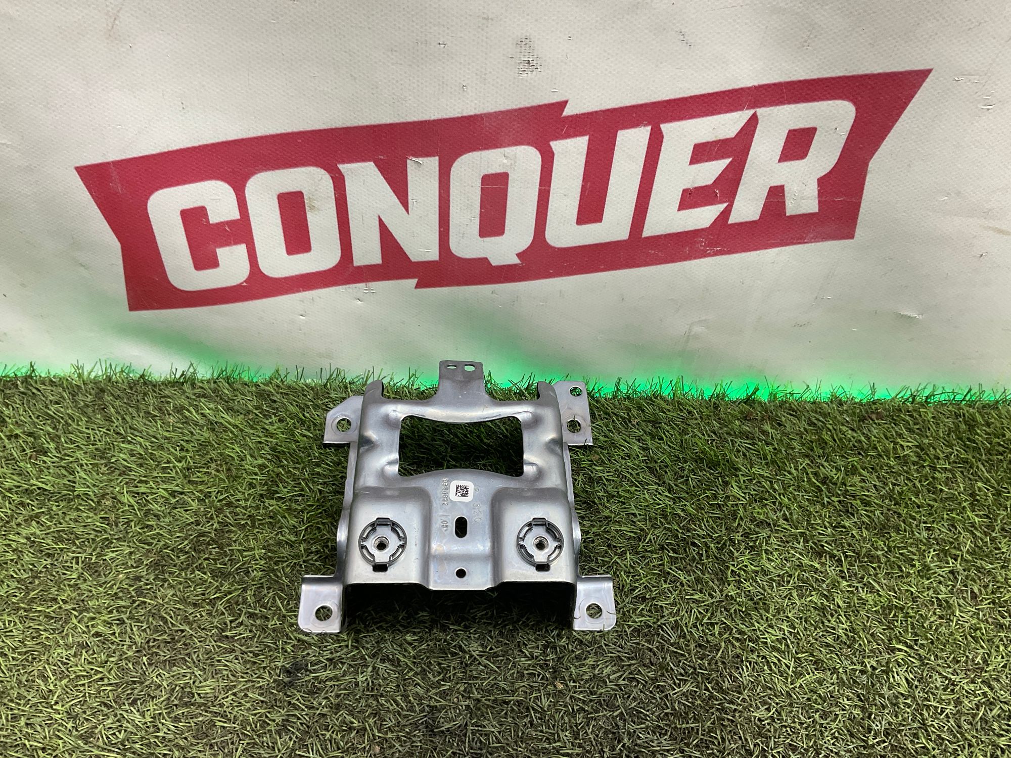 Кронштейн центральной консоли BMW X3 M, F97, 1000 рублей, Москва