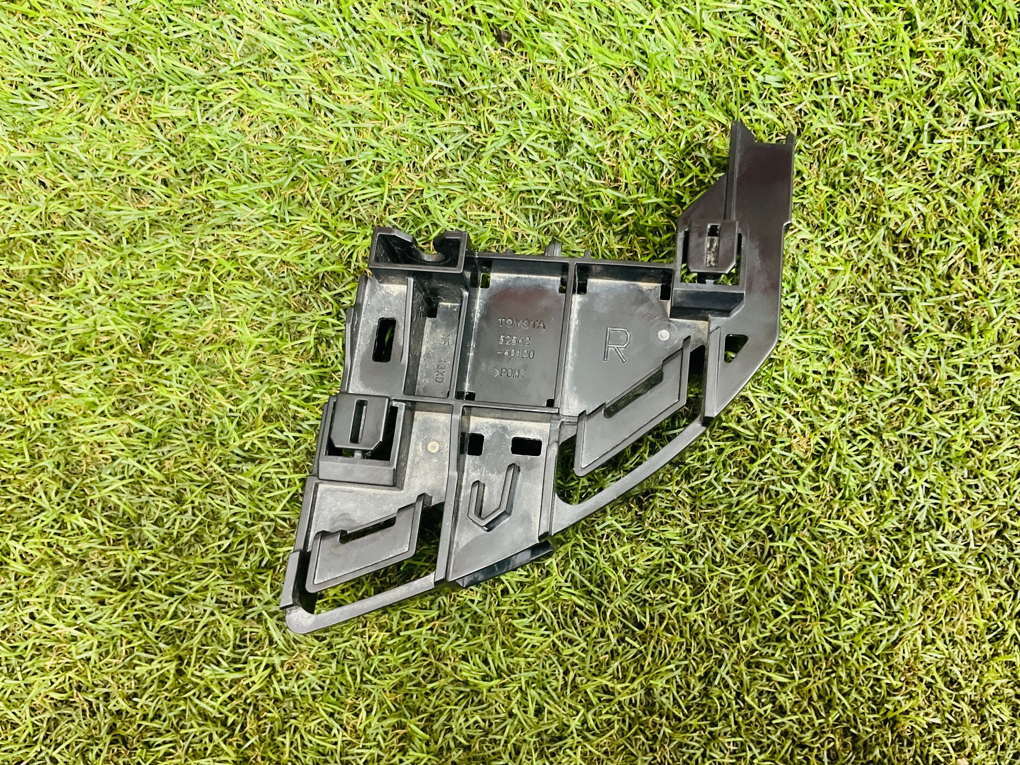 https://ycs.partsauto.market/partsauto-images/thmbs/userImages/h353NjtZg3VDP19b5HMt7LlpbQ93/part/4a66d875-42ca-4b97-91d9-8924c80d34ab_1780056004417.jpg