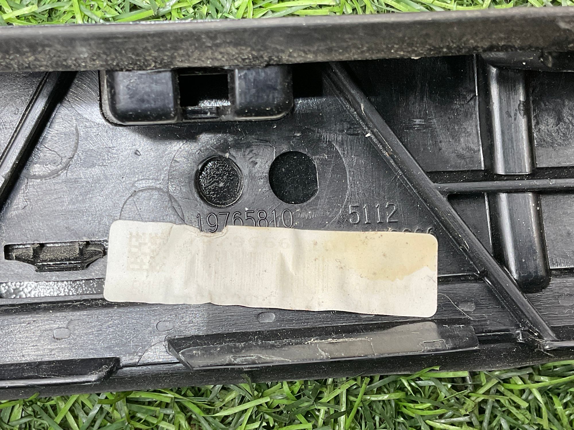 https://ycs.partsauto.market/partsauto-images/thmbs/userImages/h353NjtZg3VDP19b5HMt7LlpbQ93/part/4ac7f8d0-4205-4f85-b2fb-3c74efd1d97a_1734621798337.jpg