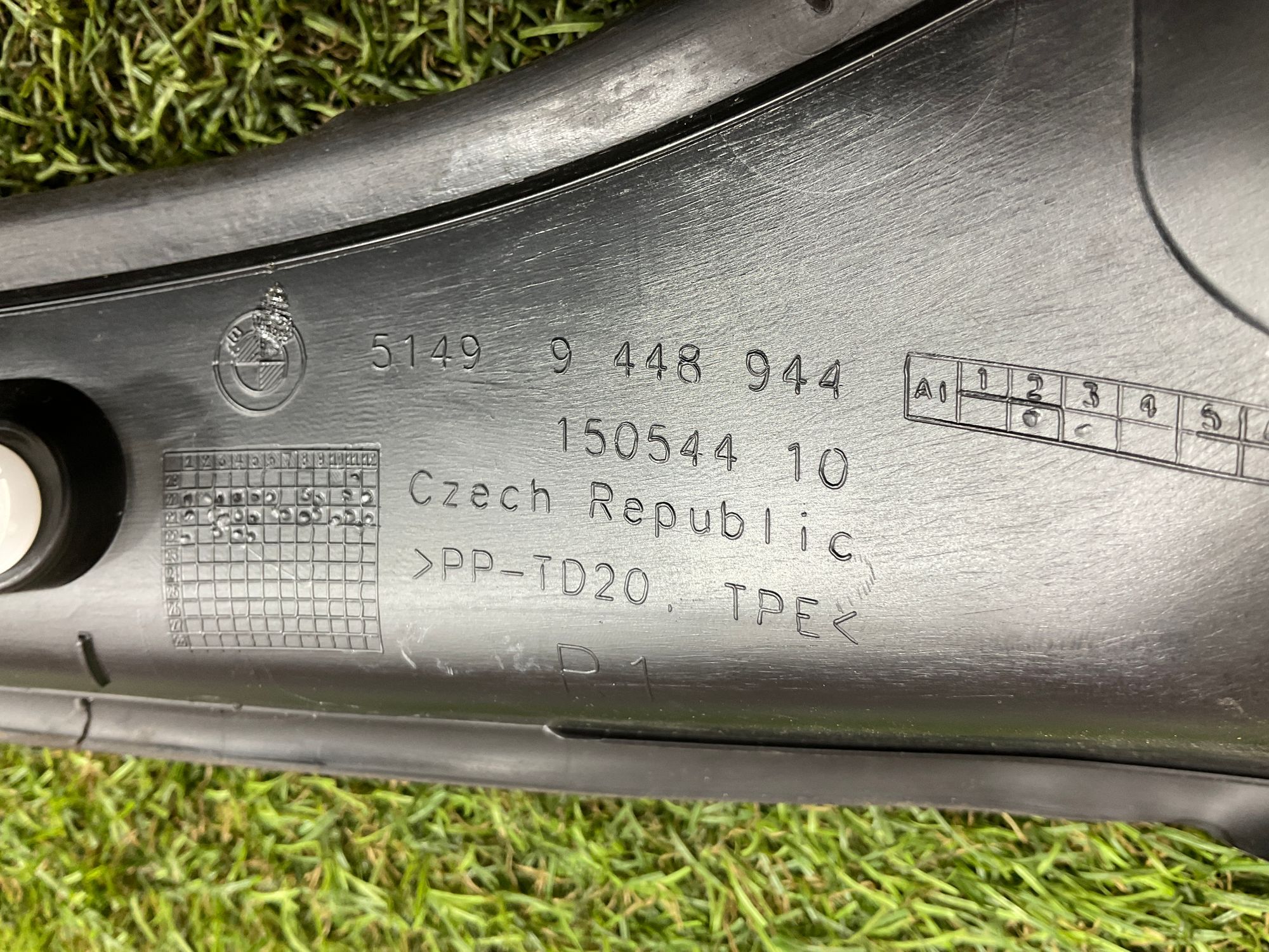 https://ycs.partsauto.market/partsauto-images/thmbs/userImages/h353NjtZg3VDP19b5HMt7LlpbQ93/part/4ad1503c-fc5b-44ed-abc3-4f8b1f095a44_1778932378438.jpg