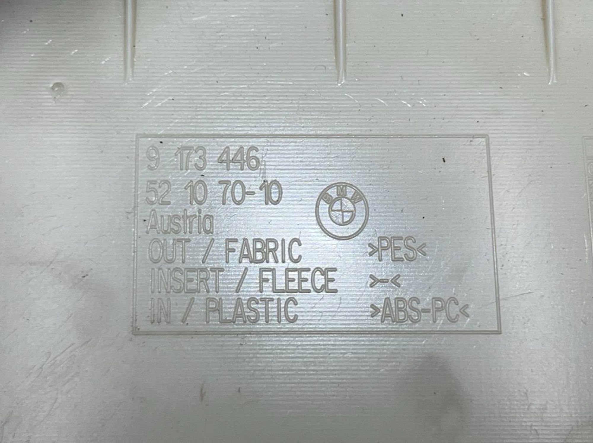 https://ycs.partsauto.market/partsauto-images/thmbs/userImages/h353NjtZg3VDP19b5HMt7LlpbQ93/part/4ad4b27d-0fca-488a-9e74-f8bed284260e_1732615287519.jpg
