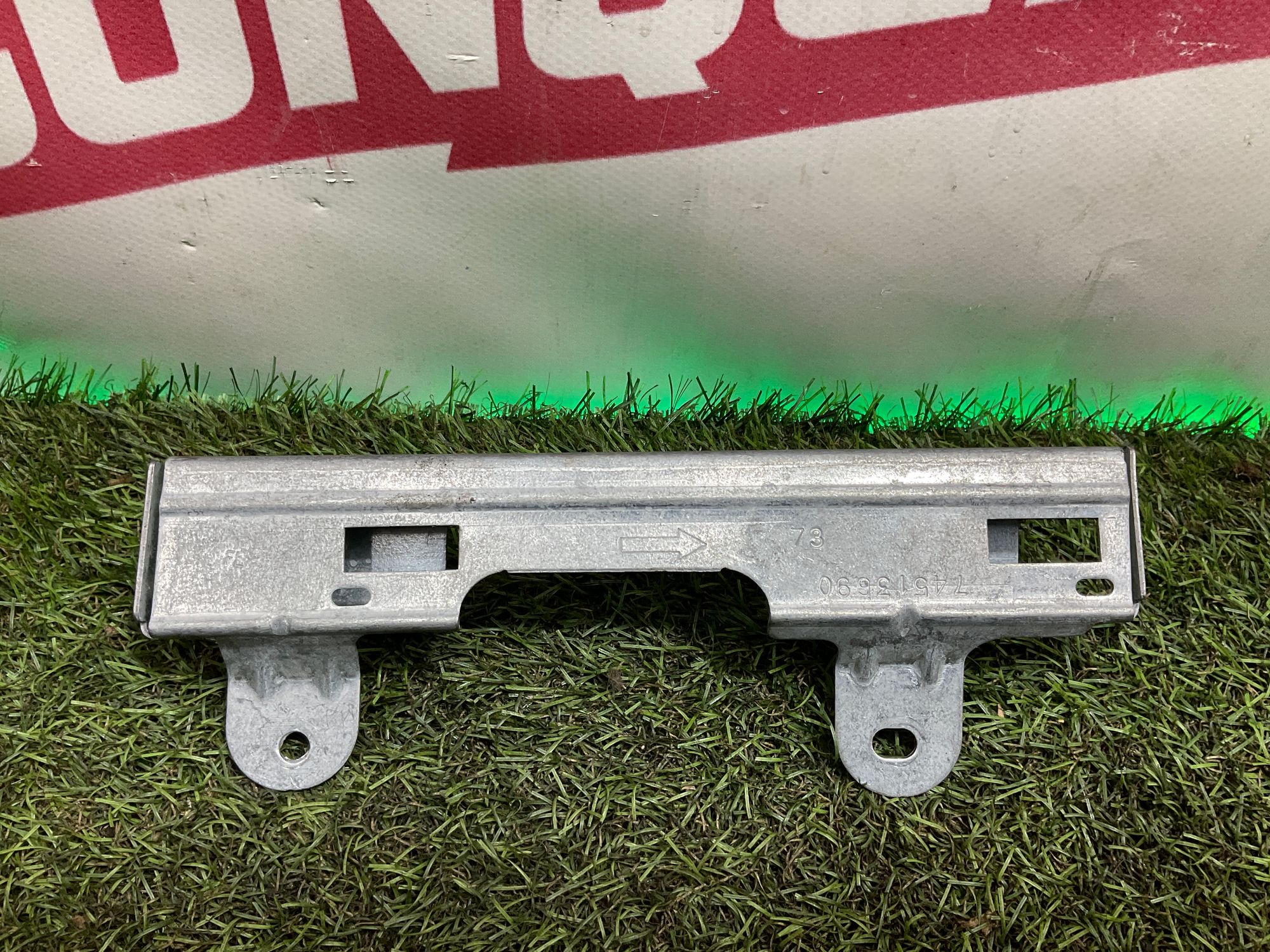 Крепление ручки пололка передняя левая BMW X5, G05, 500 рублей, Москва