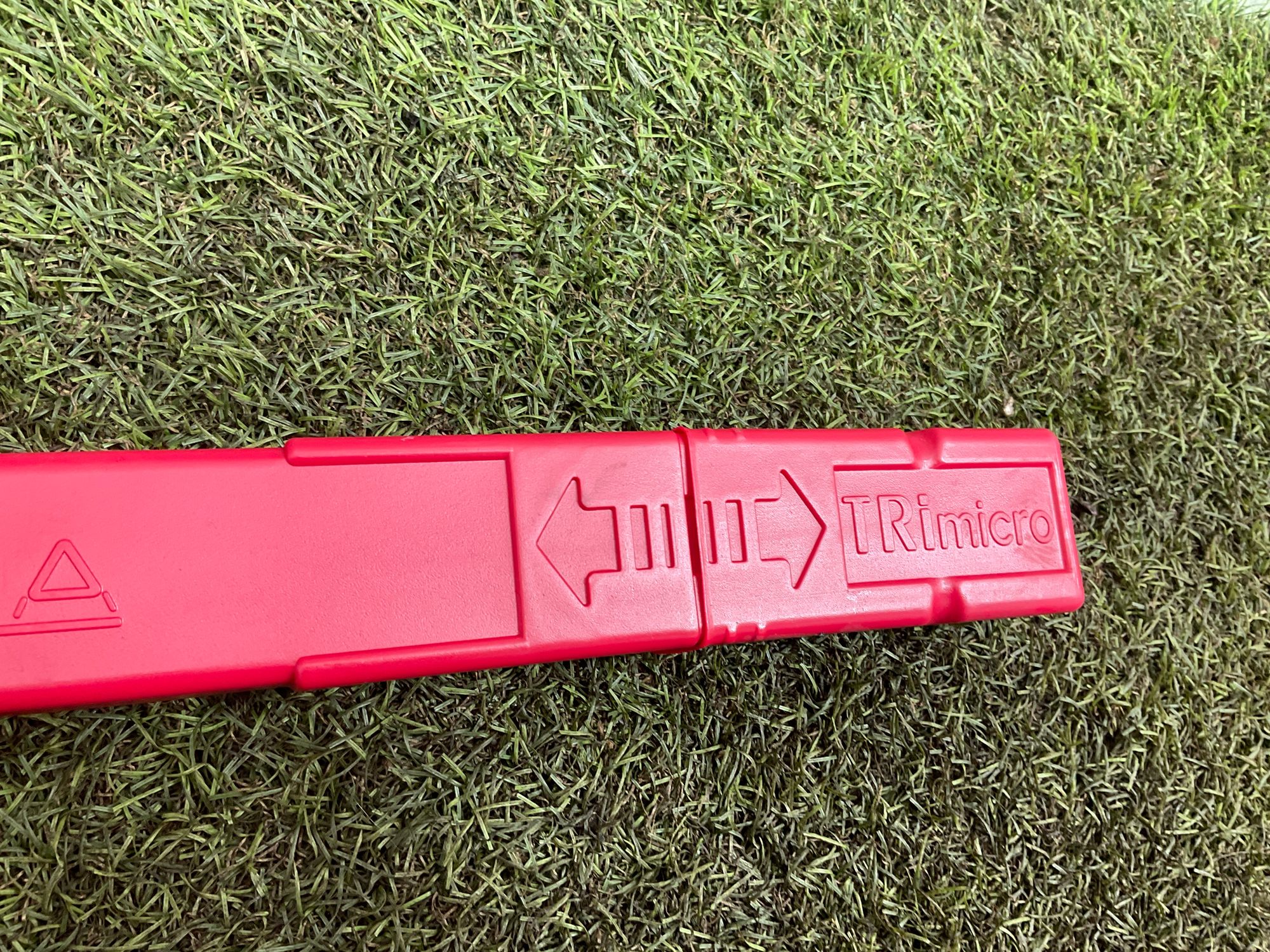 Знак аварийной остановки BMW M3, G80 2023, 1000 рублей, Москва