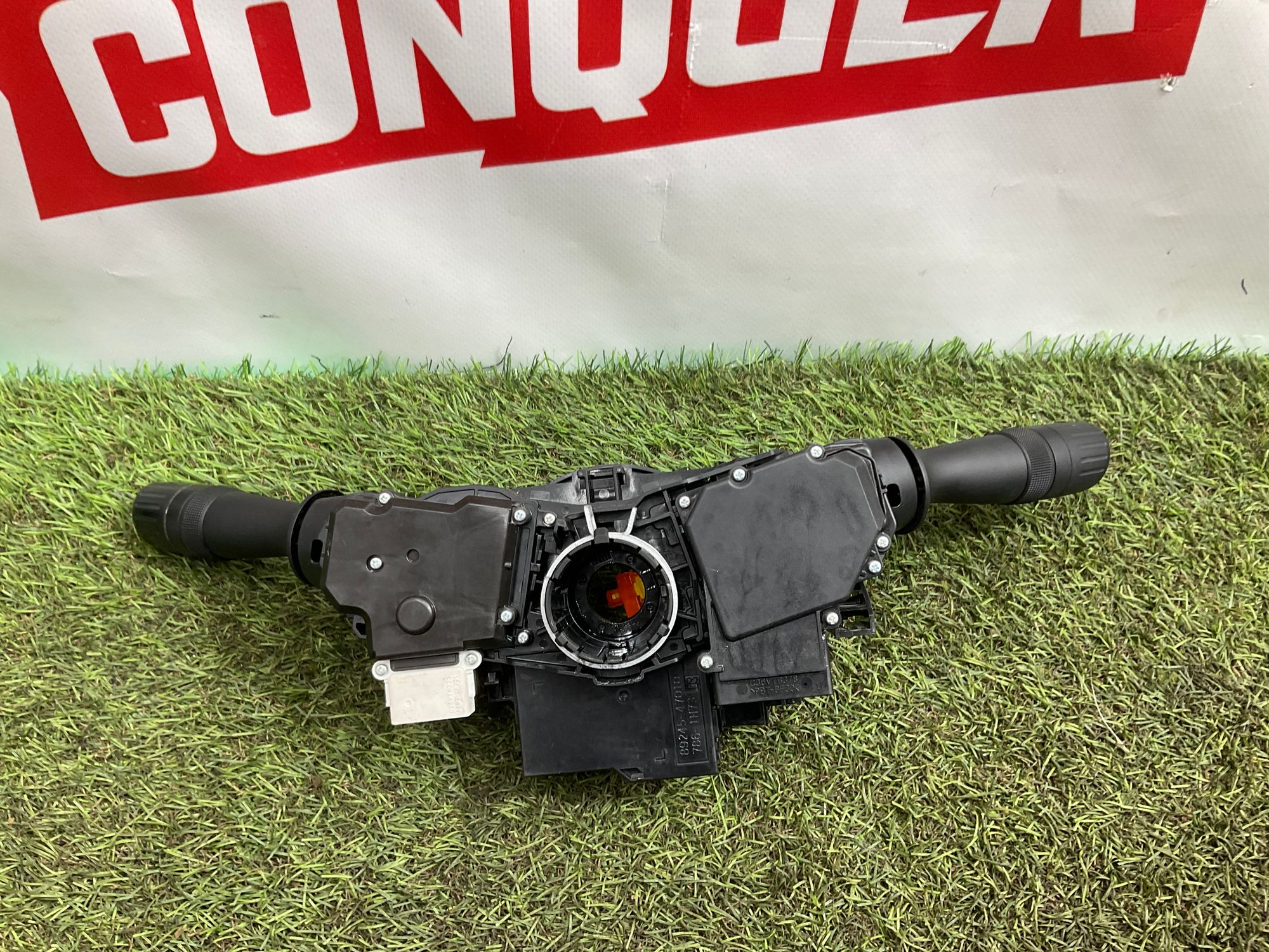 Подрулевой переключатель Toyota Land Cruiser 200 рестайлинг 2 (2015—2023) 2017, 10000 рублей, Москва