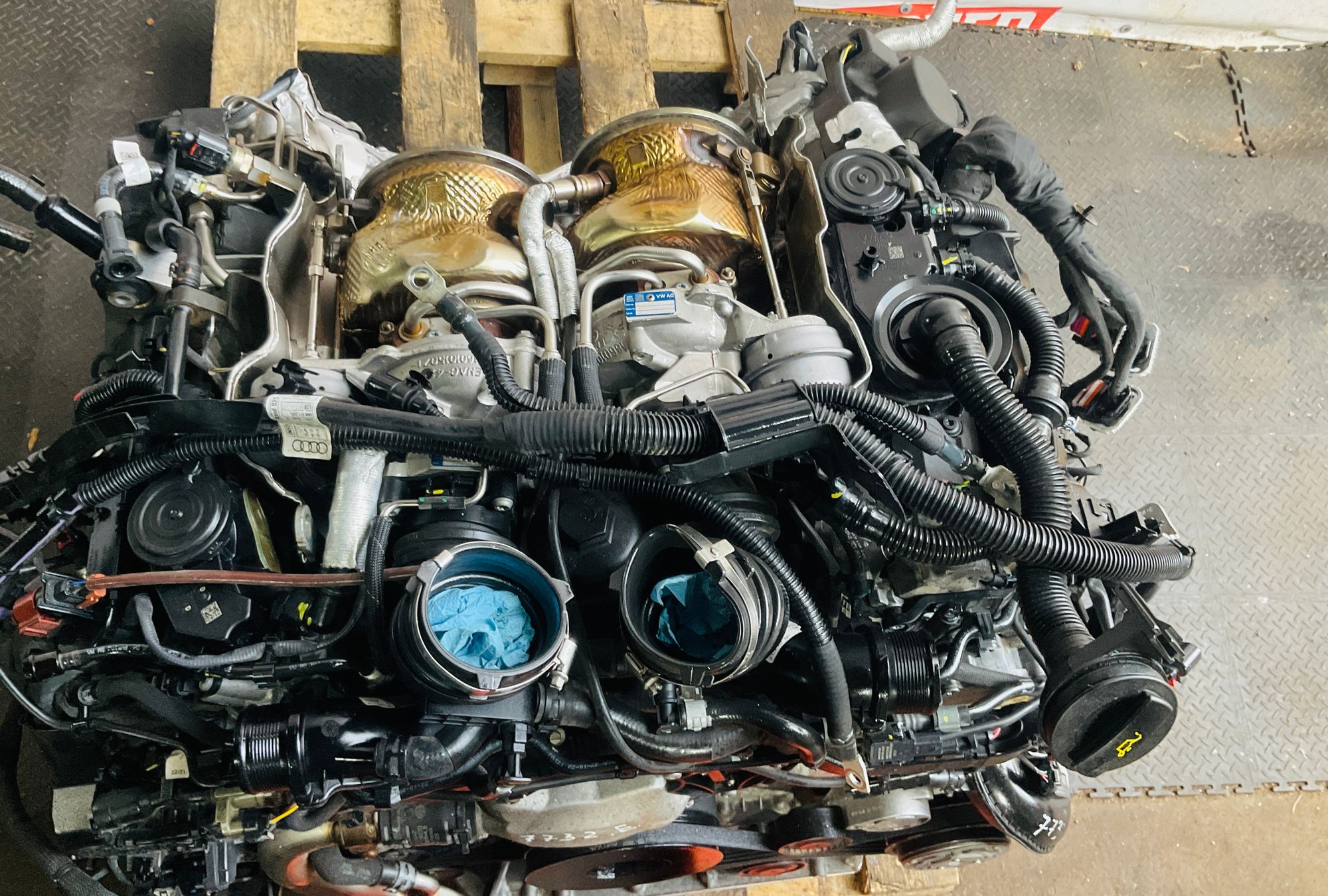 Двигатель DHU Lamborghini Urus Audi RSQ8, 2500000 рублей, Москва