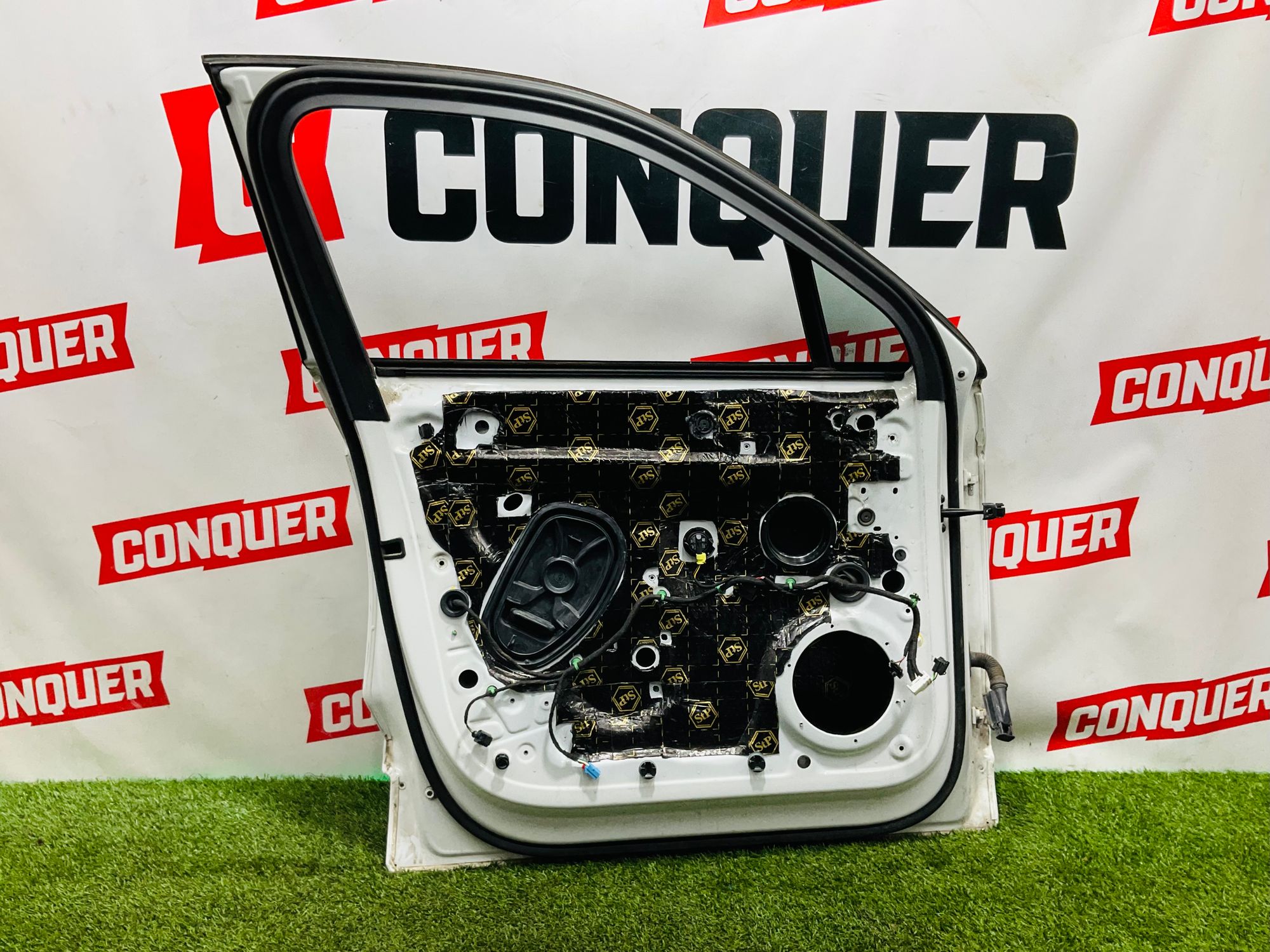 https://ycs.partsauto.market/partsauto-images/thmbs/userImages/h353NjtZg3VDP19b5HMt7LlpbQ93/part/4cac7b8b-761b-45f5-820a-5fe2cd8f939d_1786191904388.jpg