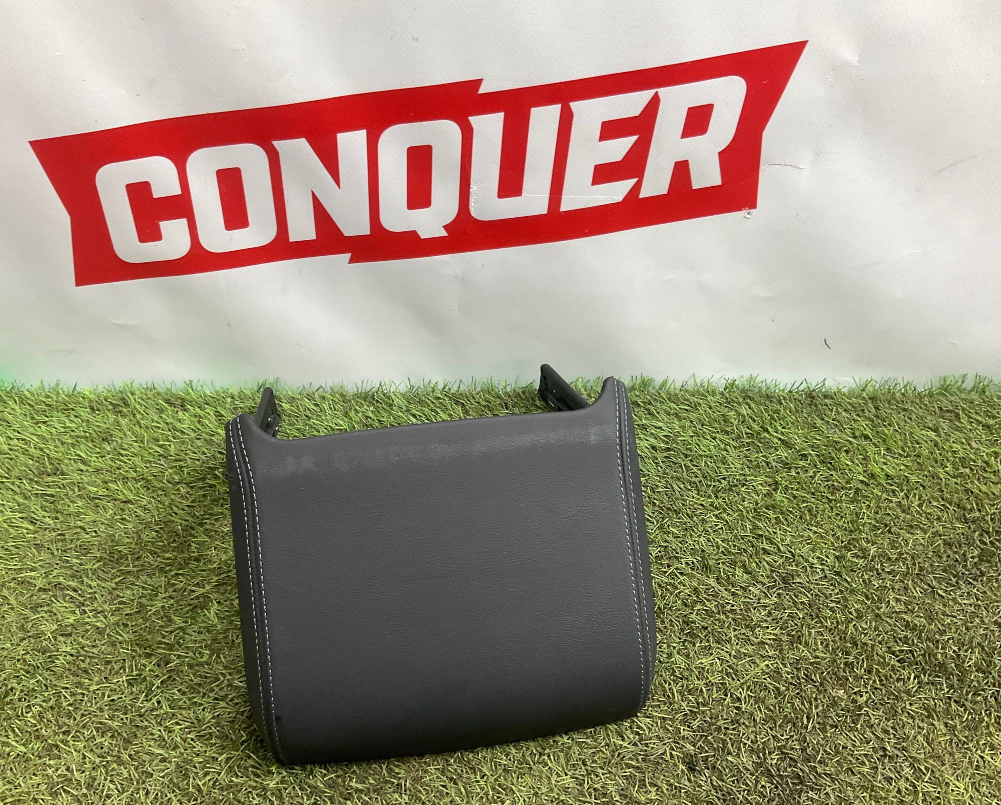 Накладка центральной консоли задняя BMW M8, F92 2019, 5000 рублей, Москва