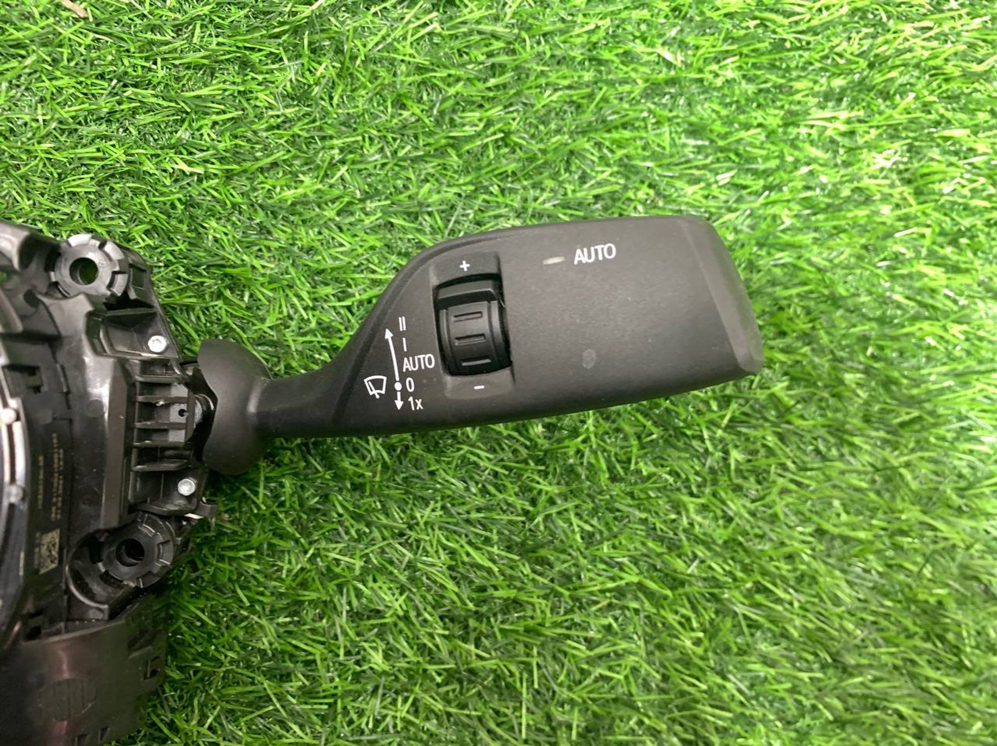 https://ycs.partsauto.market/partsauto-images/thmbs/userImages/h353NjtZg3VDP19b5HMt7LlpbQ93/part/4d6c9677-7dc3-4447-9ca1-126e92ebc677_1733408794077.jpg