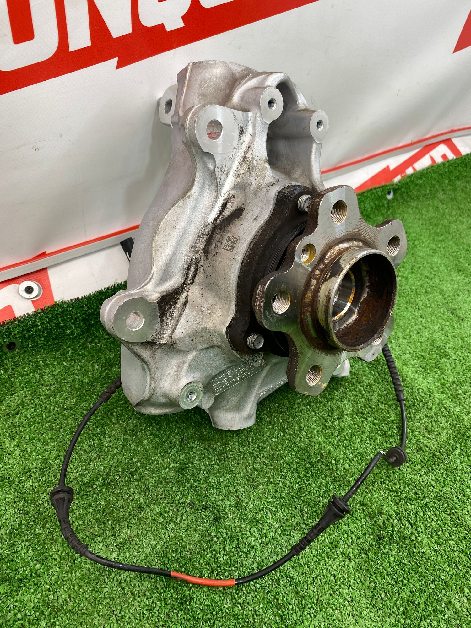 https://ycs.partsauto.market/partsauto-images/thmbs/userImages/h353NjtZg3VDP19b5HMt7LlpbQ93/part/4db54dad-4937-41ac-aade-171a6aa846f1_1748962969799.jpg
