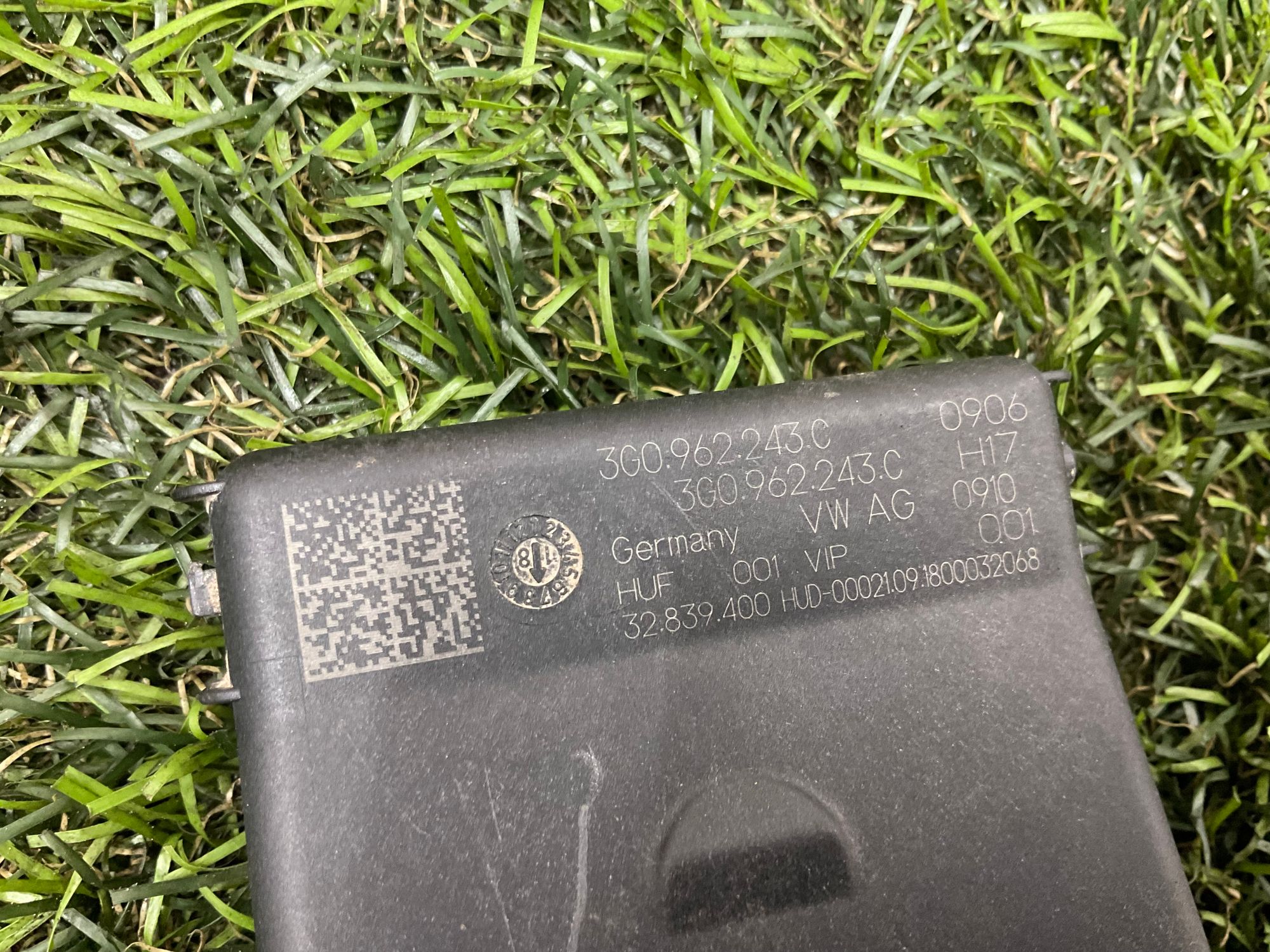 https://ycs.partsauto.market/partsauto-images/thmbs/userImages/h353NjtZg3VDP19b5HMt7LlpbQ93/part/4e0f234d-0ba4-41ba-97f5-5a5bbdec6624_1787323013996.jpg