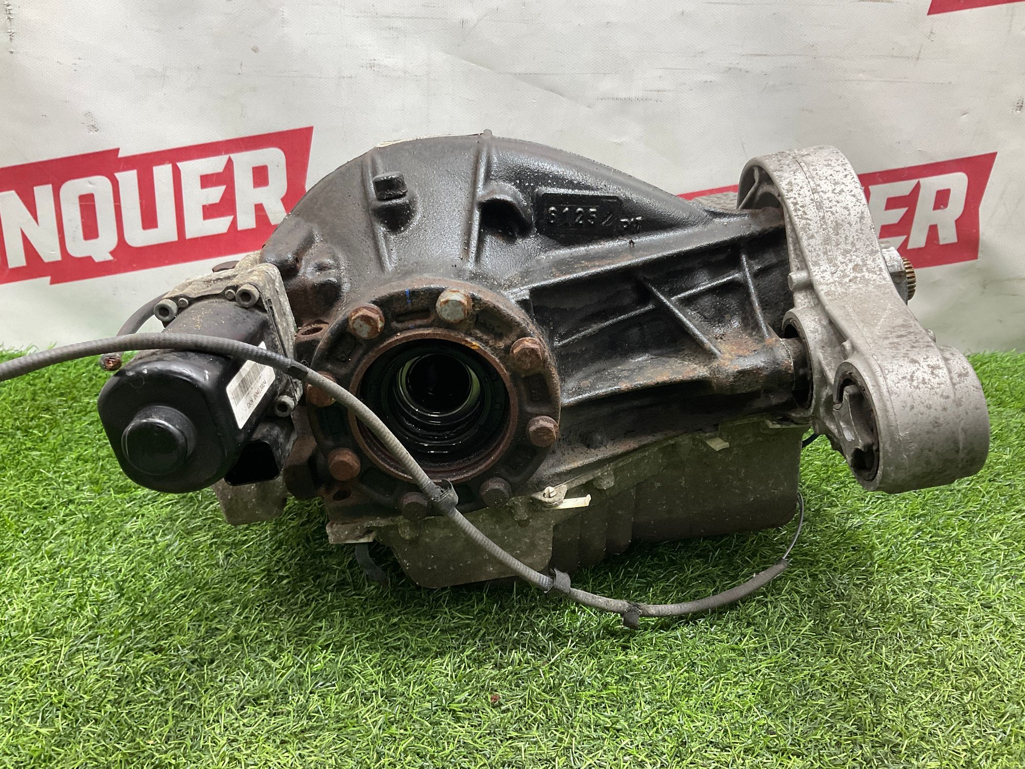 https://ycs.partsauto.market/partsauto-images/thmbs/userImages/h353NjtZg3VDP19b5HMt7LlpbQ93/part/4ec0c45d-6831-432c-b3e6-a02a68cc531d_1736867118994.jpg