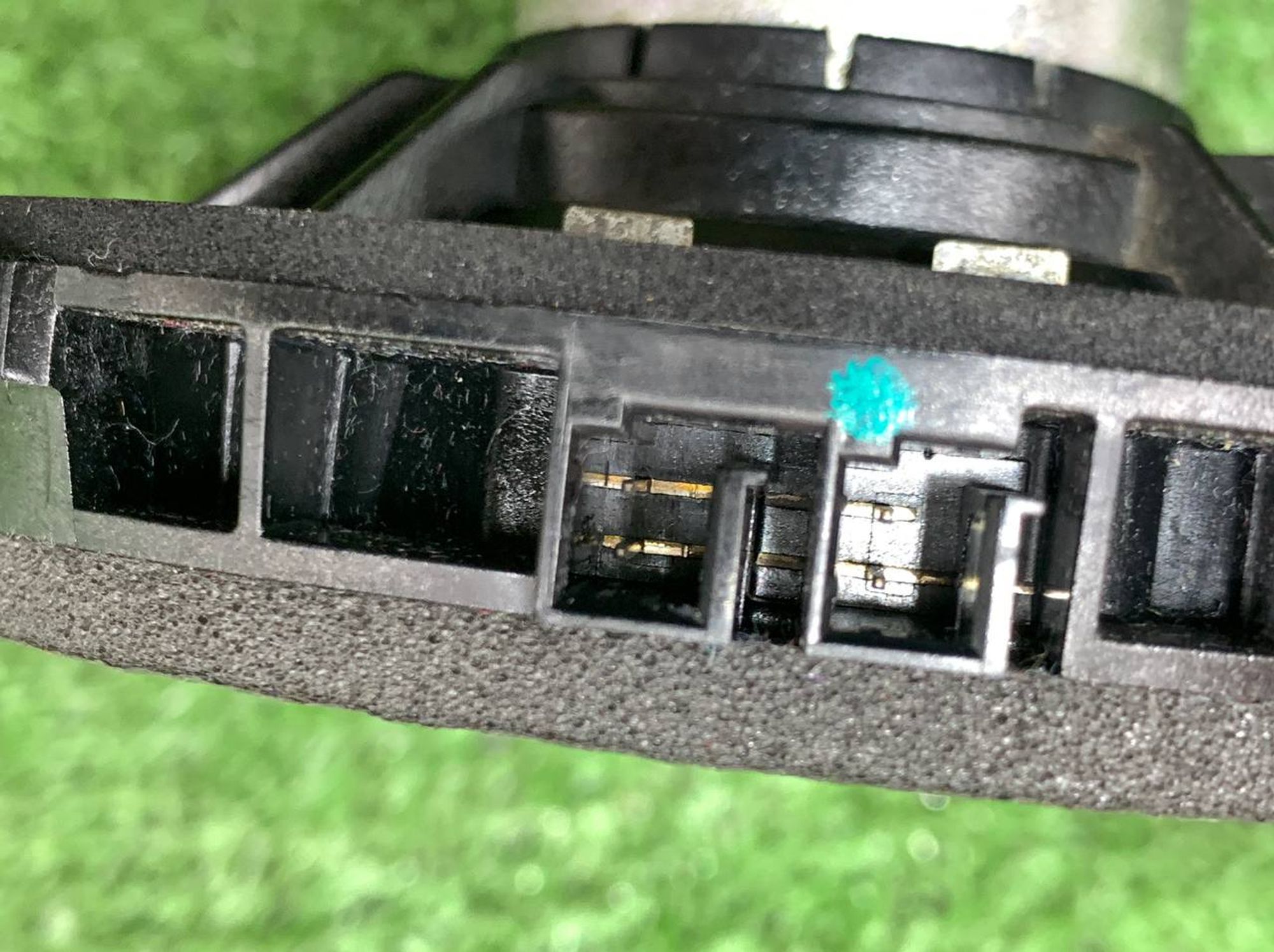 https://ycs.partsauto.market/partsauto-images/thmbs/userImages/h353NjtZg3VDP19b5HMt7LlpbQ93/part/4ee48a65-5dca-45f2-b8cc-b63994f6e078_1719579293642.jpg