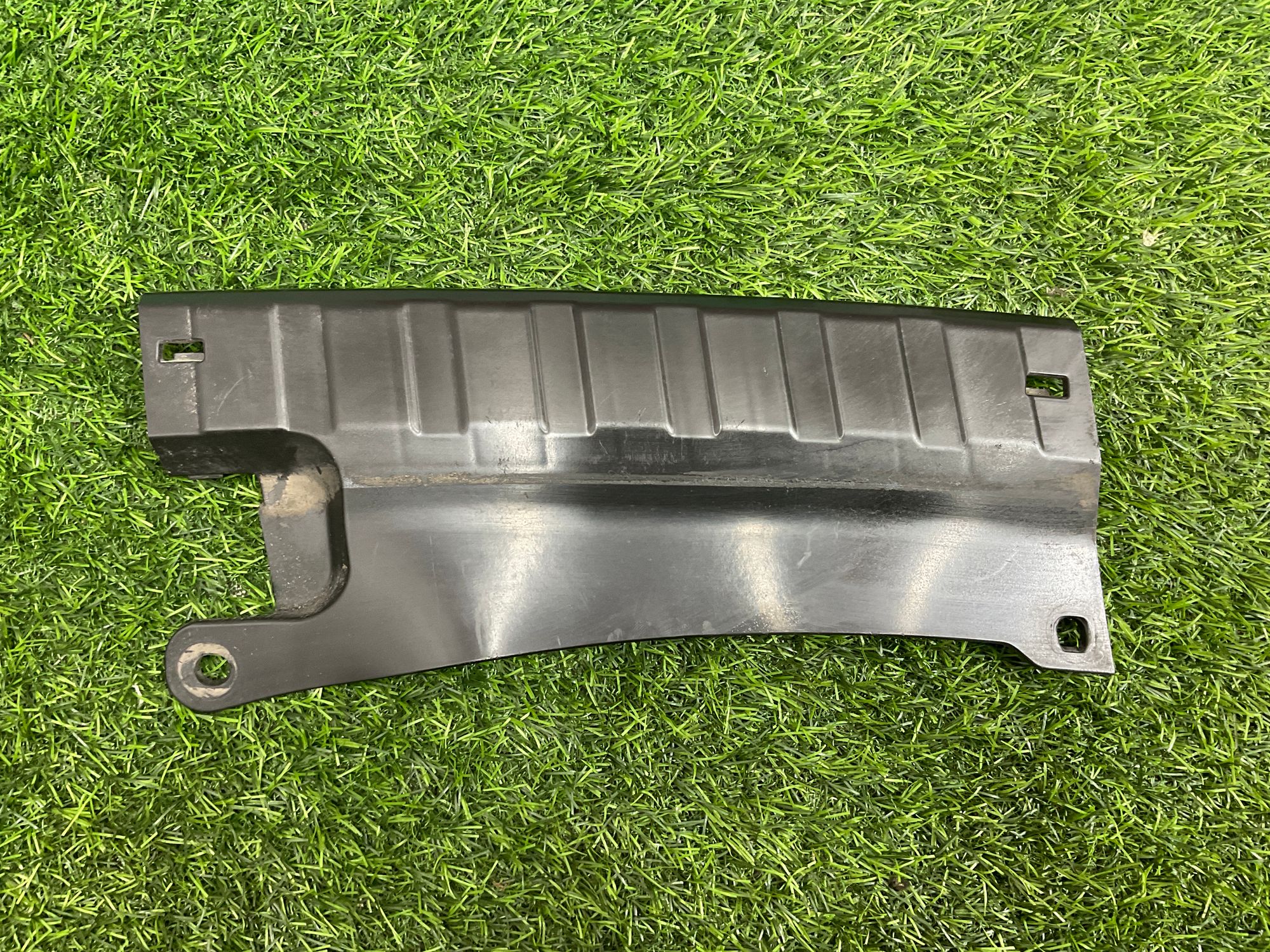 https://ycs.partsauto.market/partsauto-images/thmbs/userImages/h353NjtZg3VDP19b5HMt7LlpbQ93/part/4f36ea2b-45e6-4c65-8a3f-a434a624842d_1742310673223.jpg