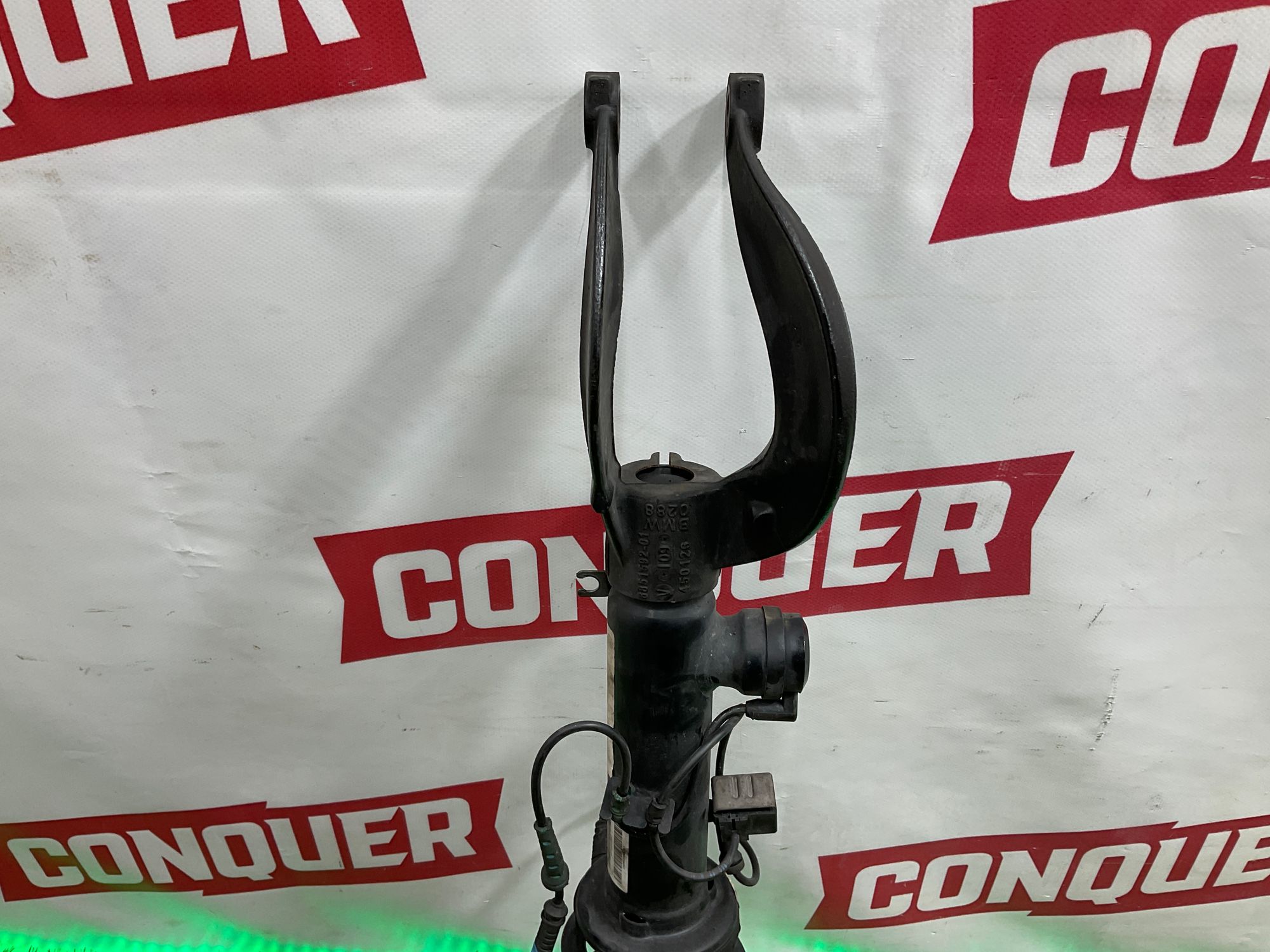 https://ycs.partsauto.market/partsauto-images/thmbs/userImages/h353NjtZg3VDP19b5HMt7LlpbQ93/part/4f479c11-3b65-405b-a149-e2da052a6cd6_1746865676535.jpg