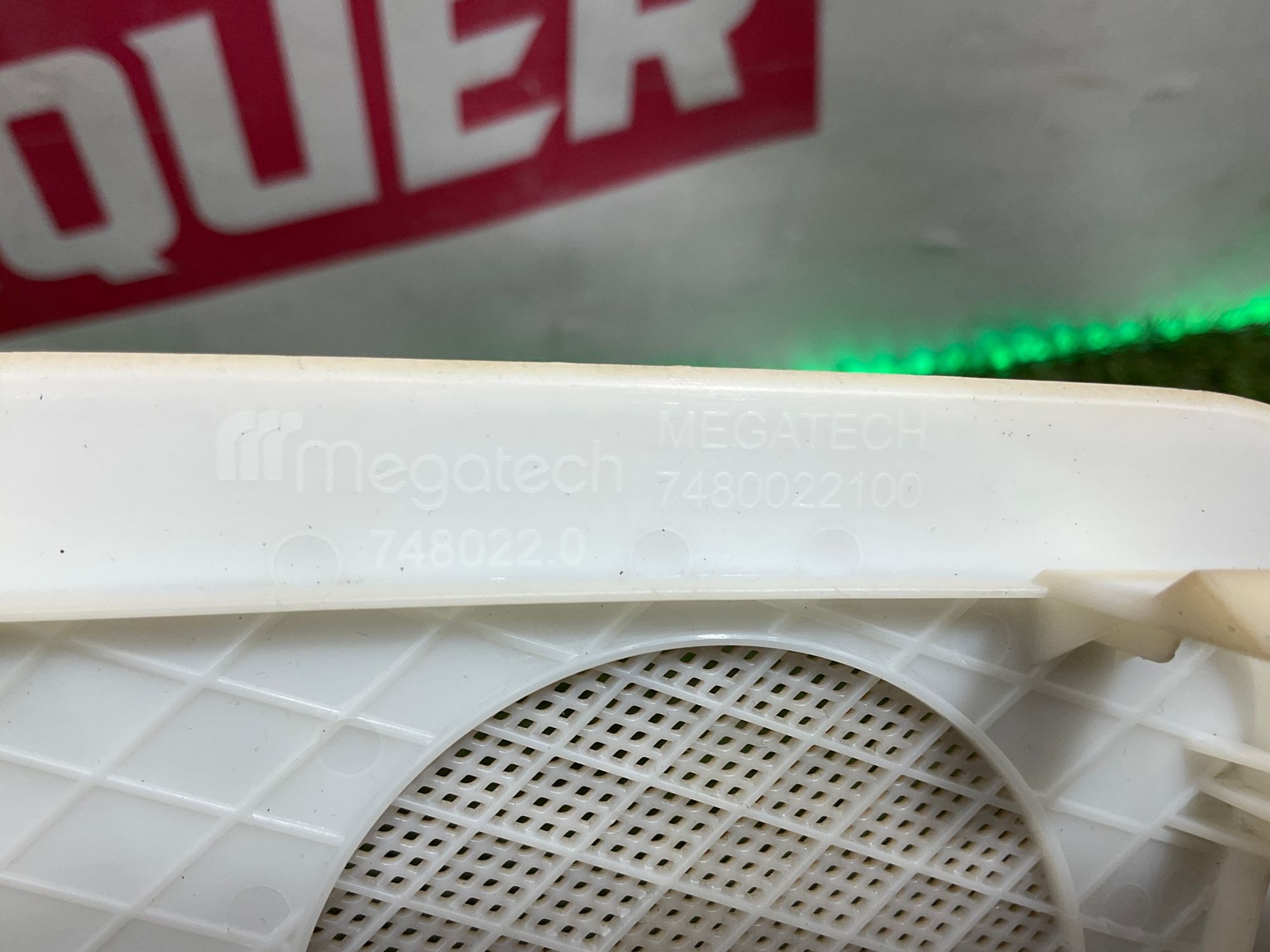 Крышка динамика задняя правая BMW 5 G30, 1000 рублей, Москва