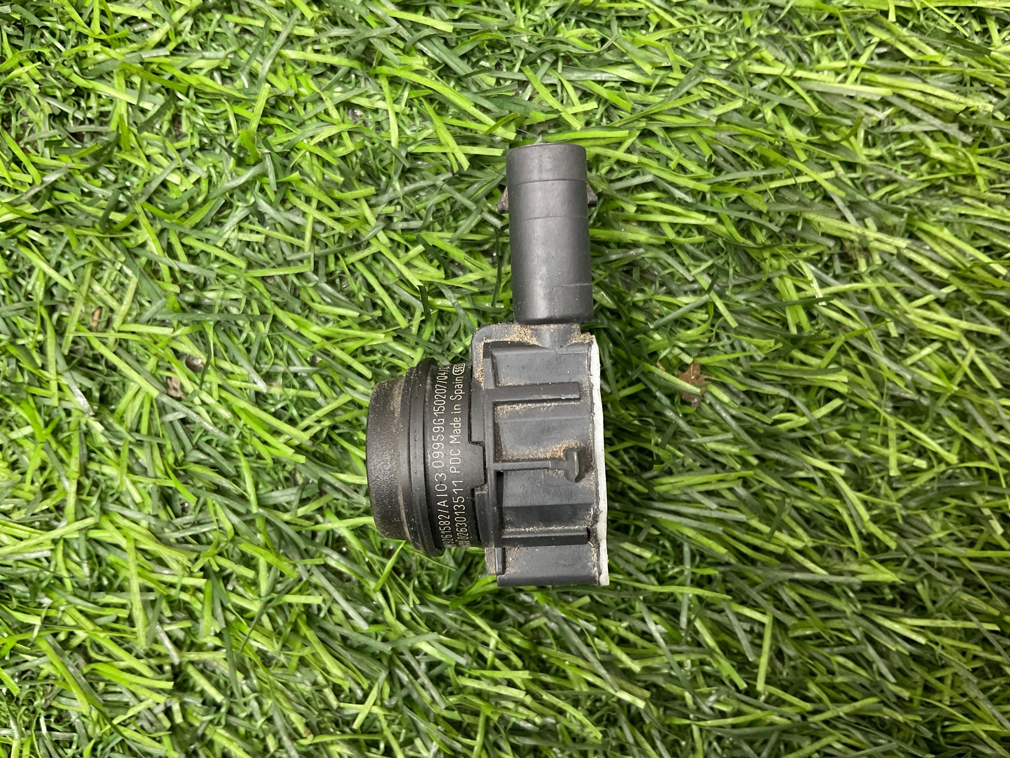 https://ycs.partsauto.market/partsauto-images/thmbs/userImages/h353NjtZg3VDP19b5HMt7LlpbQ93/part/4fdf1ba9-7253-4ae5-8e20-36c38b4d8d07_1736251824867.jpg