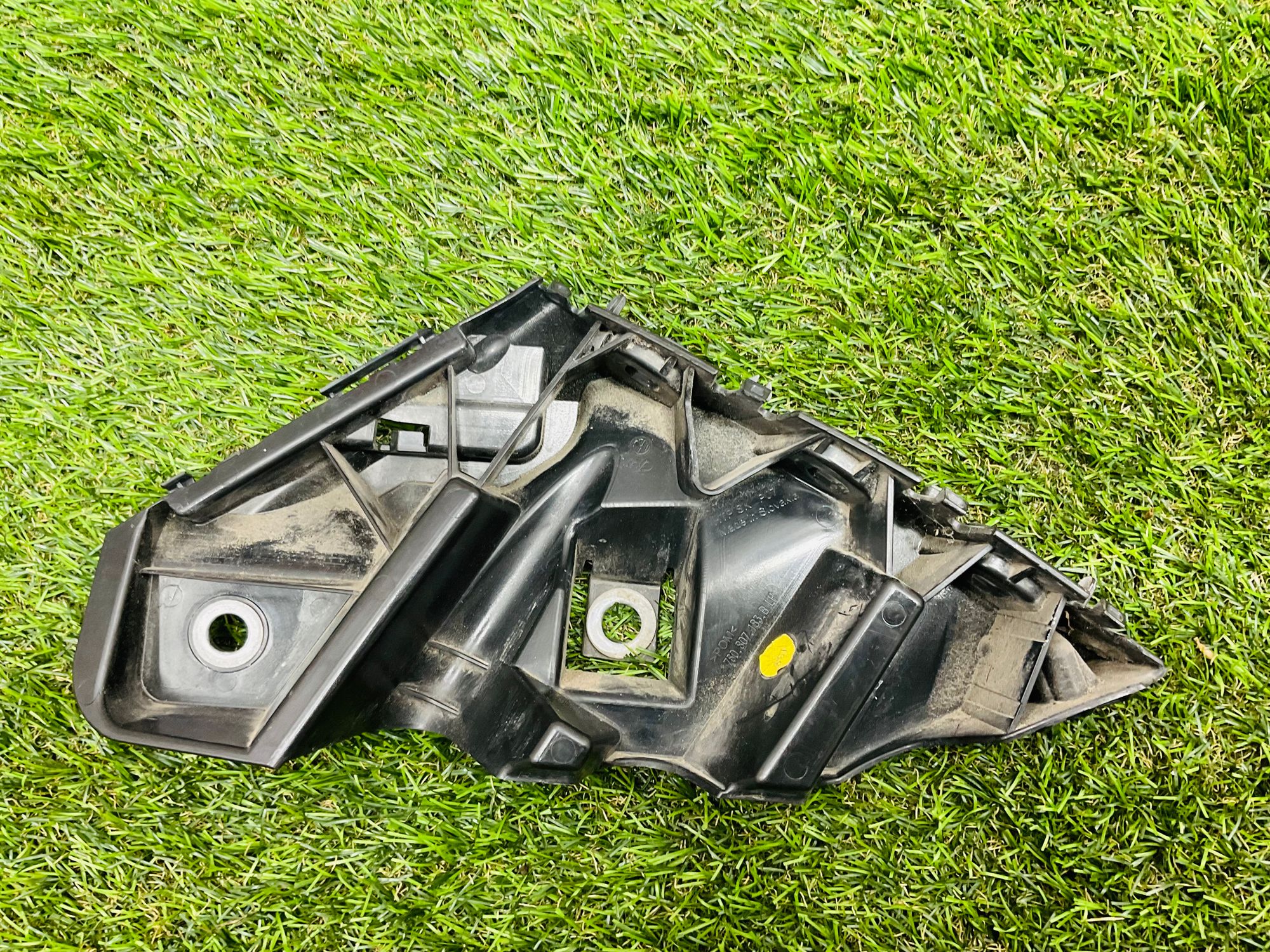 https://ycs.partsauto.market/partsauto-images/thmbs/userImages/h353NjtZg3VDP19b5HMt7LlpbQ93/part/50673f15-b860-4d6b-95fd-bc23d6e45fe9_1785918942838.jpg