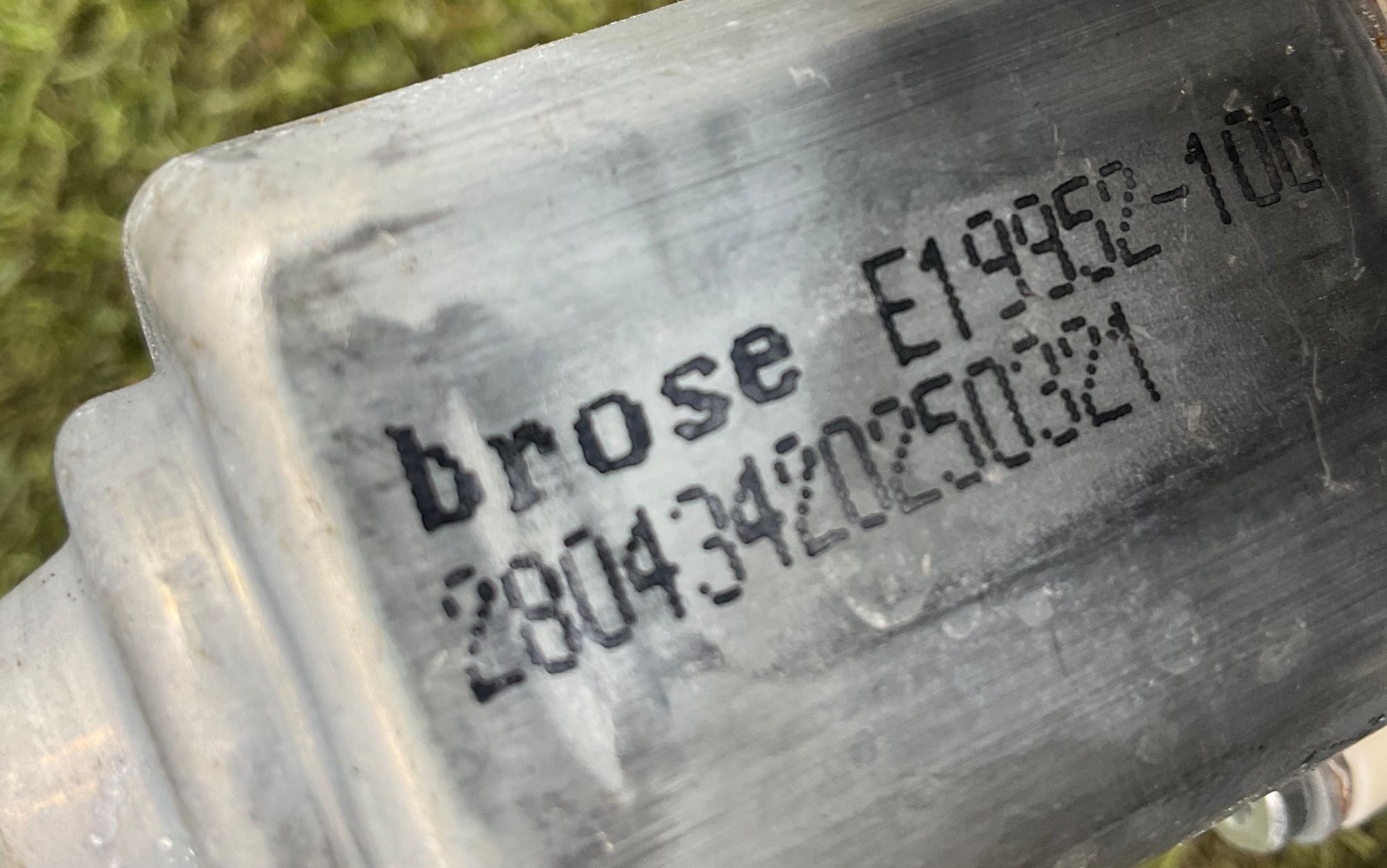 Стеклоподъемник задней левой двери Land Rover Defender II 2022, 11000 рублей, Москва