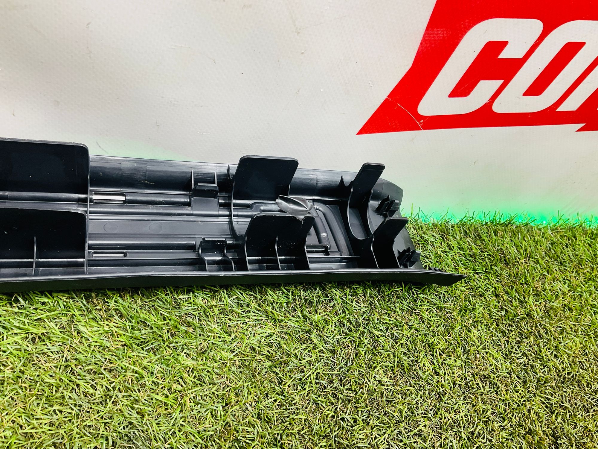 https://ycs.partsauto.market/partsauto-images/thmbs/userImages/h353NjtZg3VDP19b5HMt7LlpbQ93/part/51428e1e-70d5-4c3a-871e-6f1c9454ed29_1779720332246.jpg