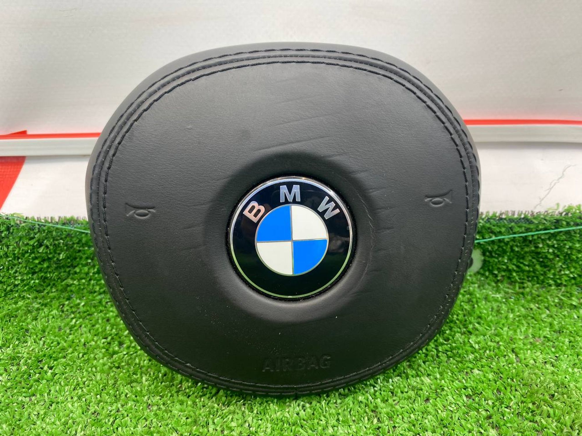 https://ycs.partsauto.market/partsauto-images/thmbs/userImages/h353NjtZg3VDP19b5HMt7LlpbQ93/part/51cf1a90-5cbc-46e8-bbb5-2d8d6286e100_1746025638962.jpg
