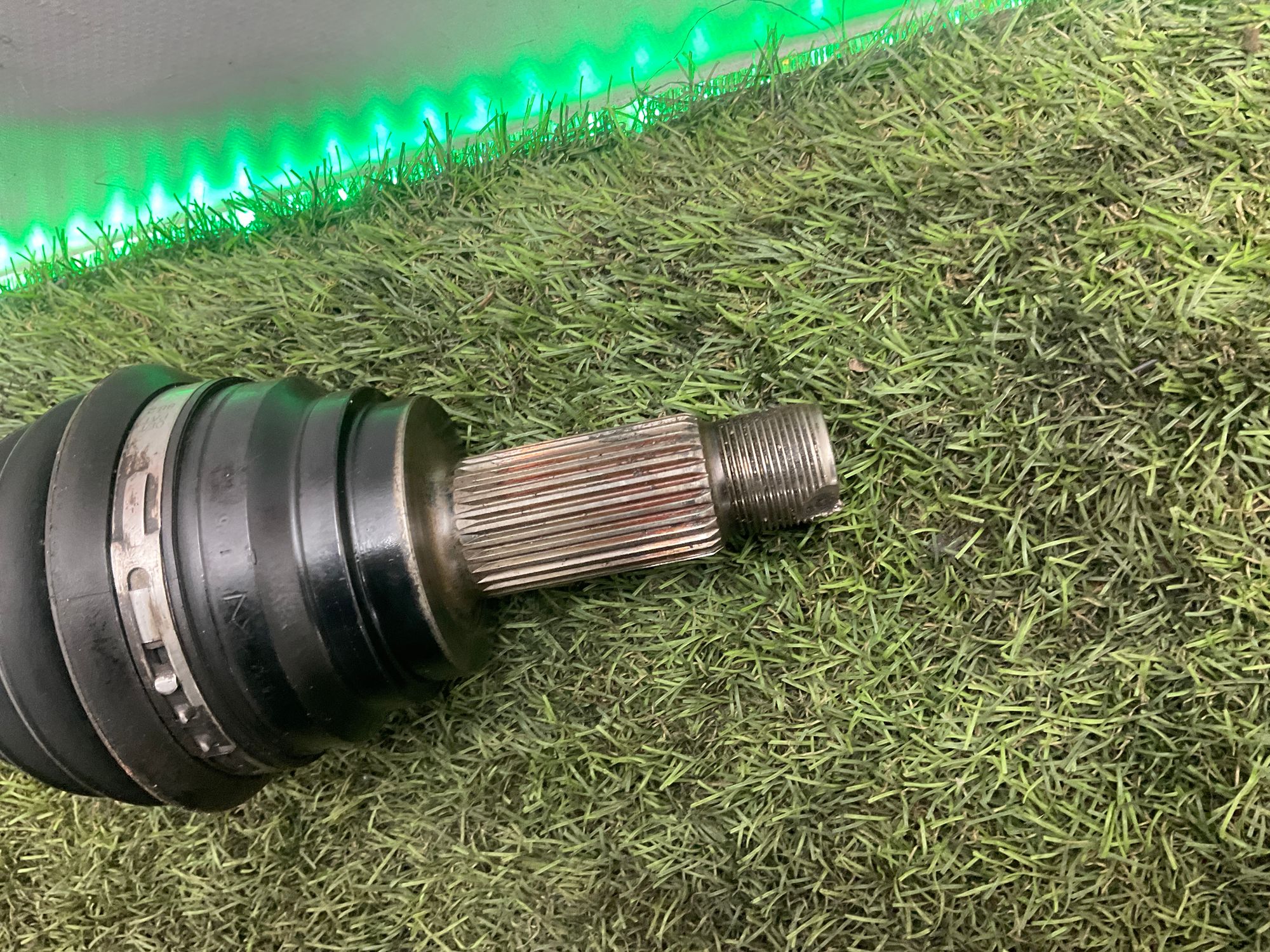 Приводной вал колеса левый BMW X5 M F85, 15000 рублей, Москва