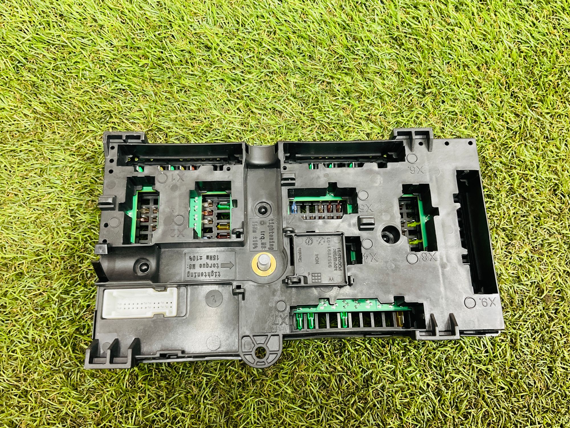 https://ycs.partsauto.market/partsauto-images/thmbs/userImages/h353NjtZg3VDP19b5HMt7LlpbQ93/part/51f334e2-3595-41ac-a52f-41ed7e439cc4_1779262711536.jpg