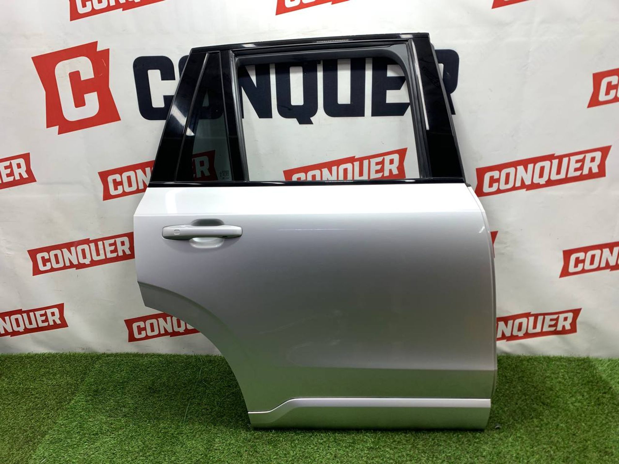https://ycs.partsauto.market/partsauto-images/thmbs/userImages/h353NjtZg3VDP19b5HMt7LlpbQ93/part/51ffd178-1f63-41df-a8a9-c0bf3f349c57_1717162584579.jpg
