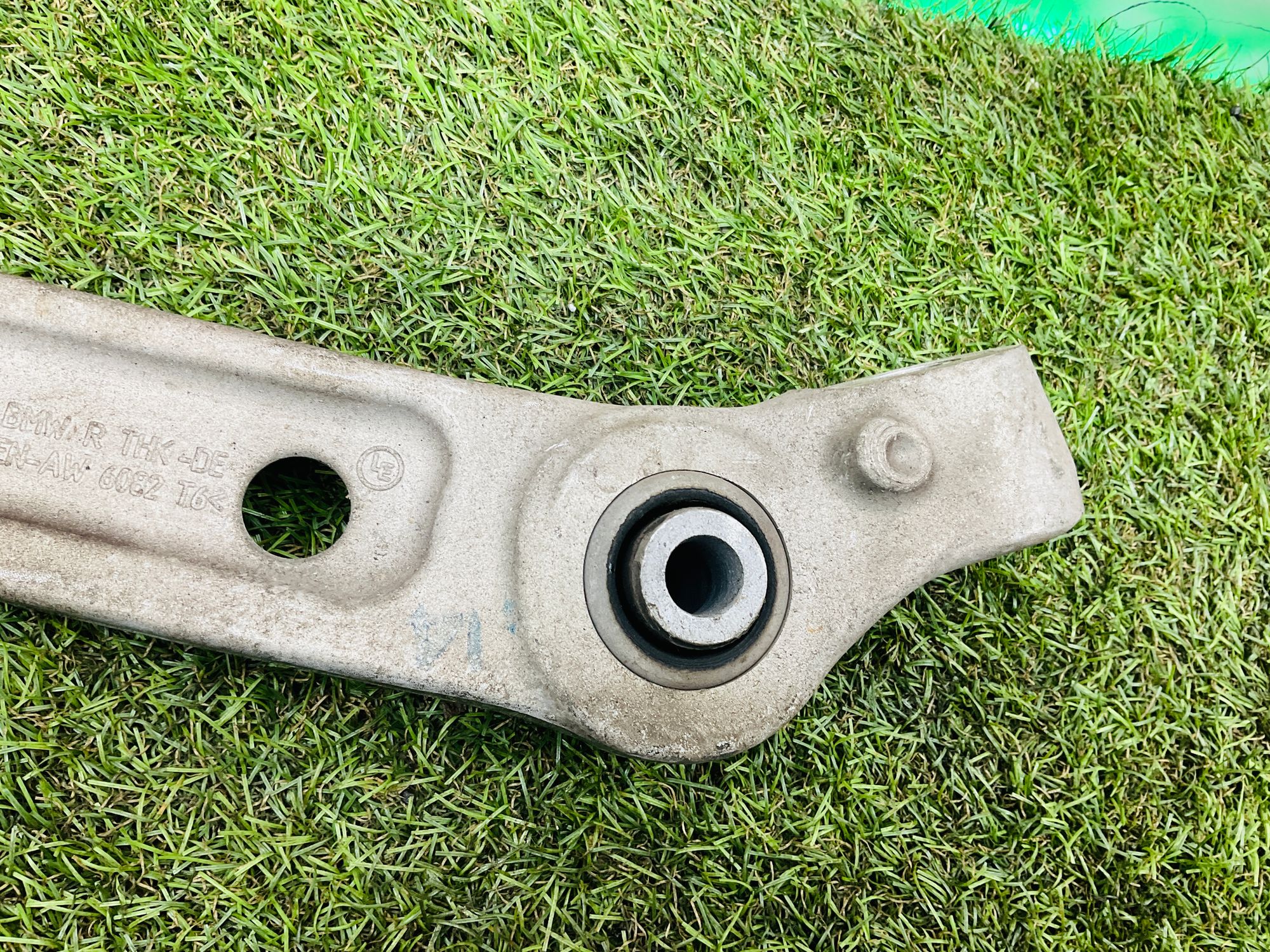 Передний нижний правый рычаг BMW M8, F91/F92, 22000 рублей, Москва