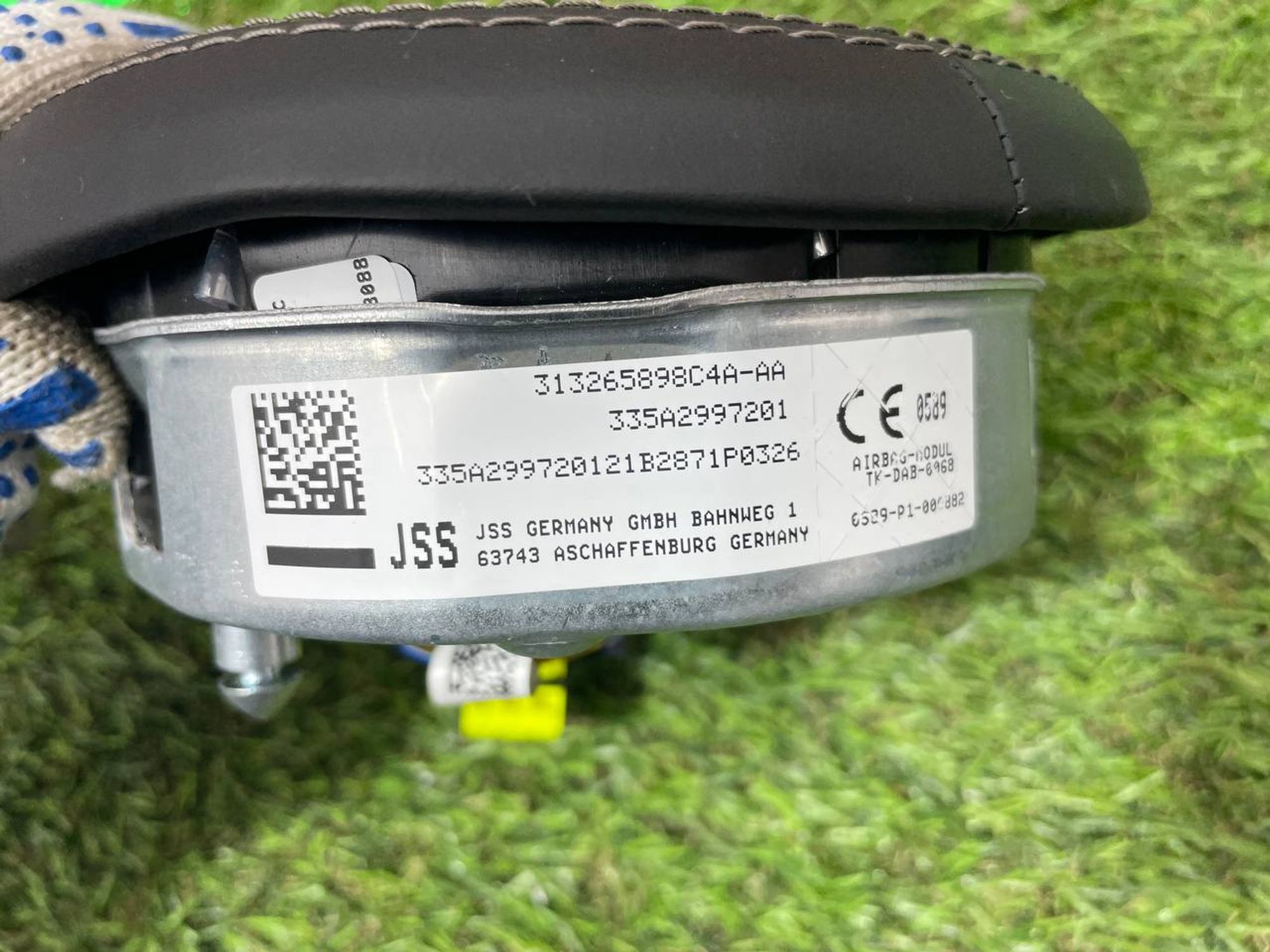 https://ycs.partsauto.market/partsauto-images/thmbs/userImages/h353NjtZg3VDP19b5HMt7LlpbQ93/part/522f09de-5dec-404f-a5e6-f7344c47823e_1710495406303.jpg