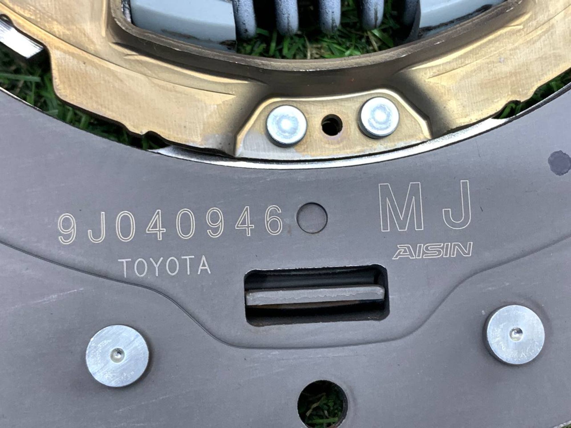https://ycs.partsauto.market/partsauto-images/thmbs/userImages/h353NjtZg3VDP19b5HMt7LlpbQ93/part/525598b6-11f7-4551-928d-132f1725eea2_1713425392792.jpg