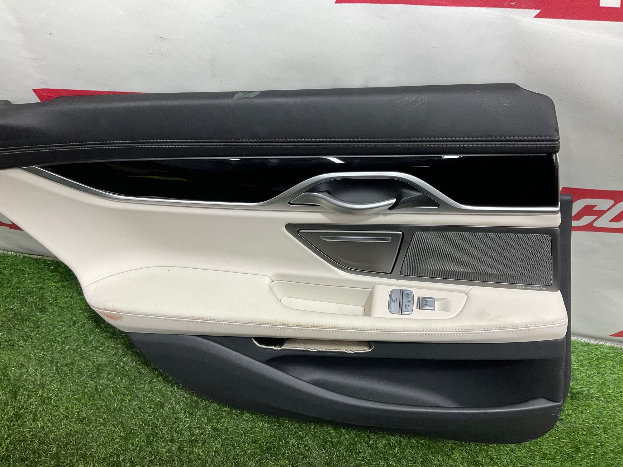 https://ycs.partsauto.market/partsauto-images/thmbs/userImages/h353NjtZg3VDP19b5HMt7LlpbQ93/part/528c3c28-2751-435c-8677-e1514f43465e_1737983998769.jpg