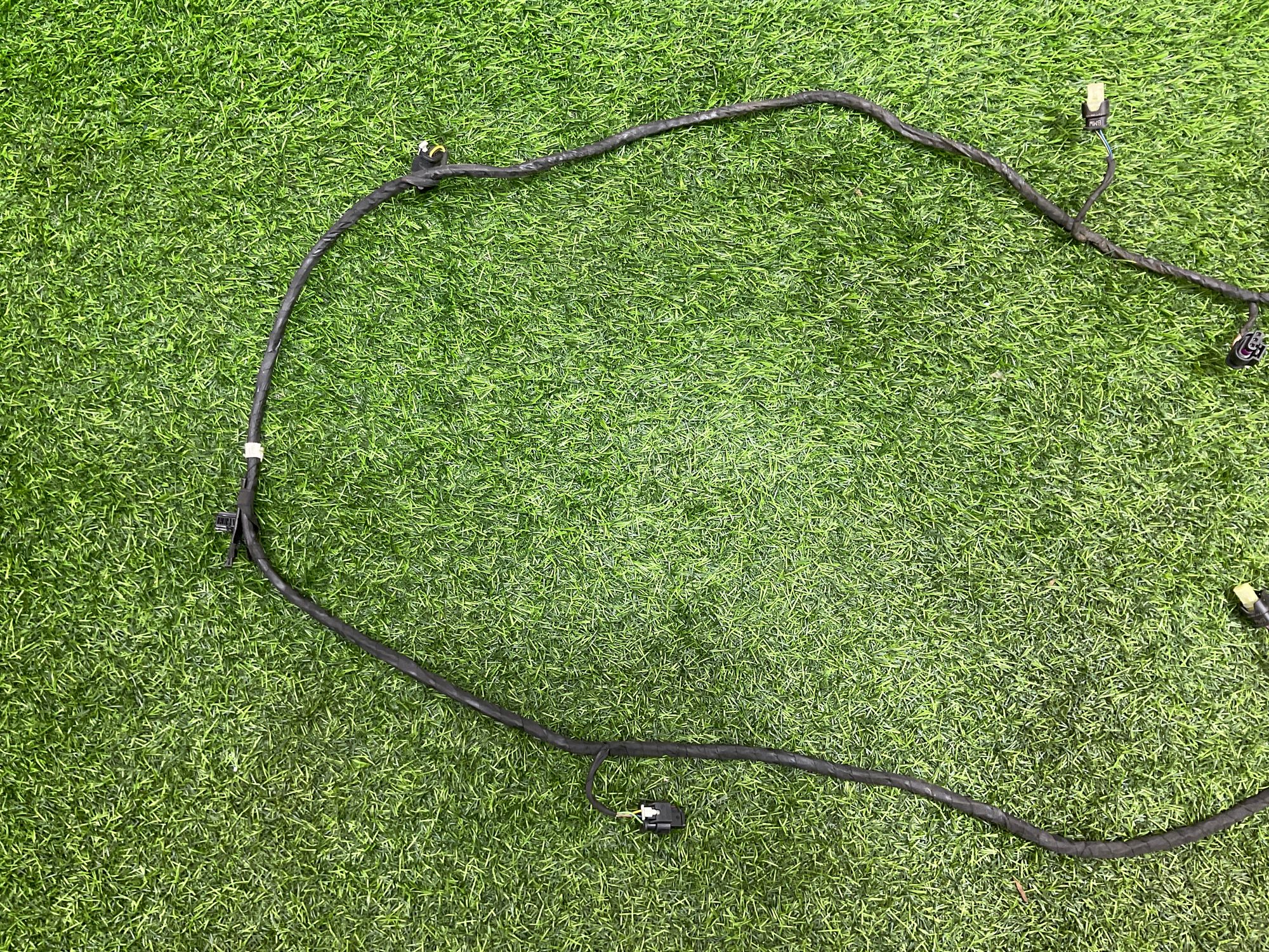 https://ycs.partsauto.market/partsauto-images/thmbs/userImages/h353NjtZg3VDP19b5HMt7LlpbQ93/part/53647c92-5451-4ca6-882a-0689d7665b38_1735386169746.jpg