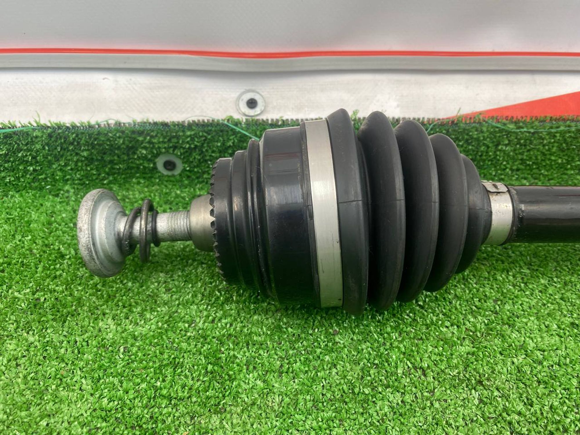 https://ycs.partsauto.market/partsauto-images/thmbs/userImages/h353NjtZg3VDP19b5HMt7LlpbQ93/part/53c8e377-3554-4374-83e1-d945a570037b_1745850528685.jpg