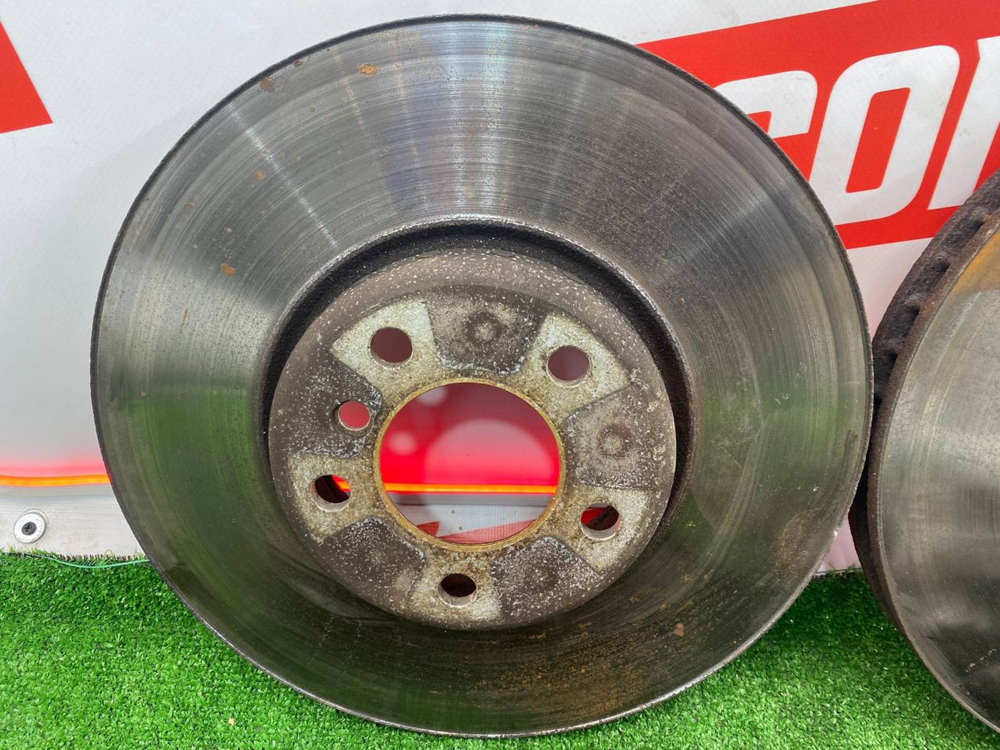 https://ycs.partsauto.market/partsauto-images/thmbs/userImages/h353NjtZg3VDP19b5HMt7LlpbQ93/part/5468b58f-75a0-4ef5-94d9-41d9cbcc334f_1743854707369.jpg