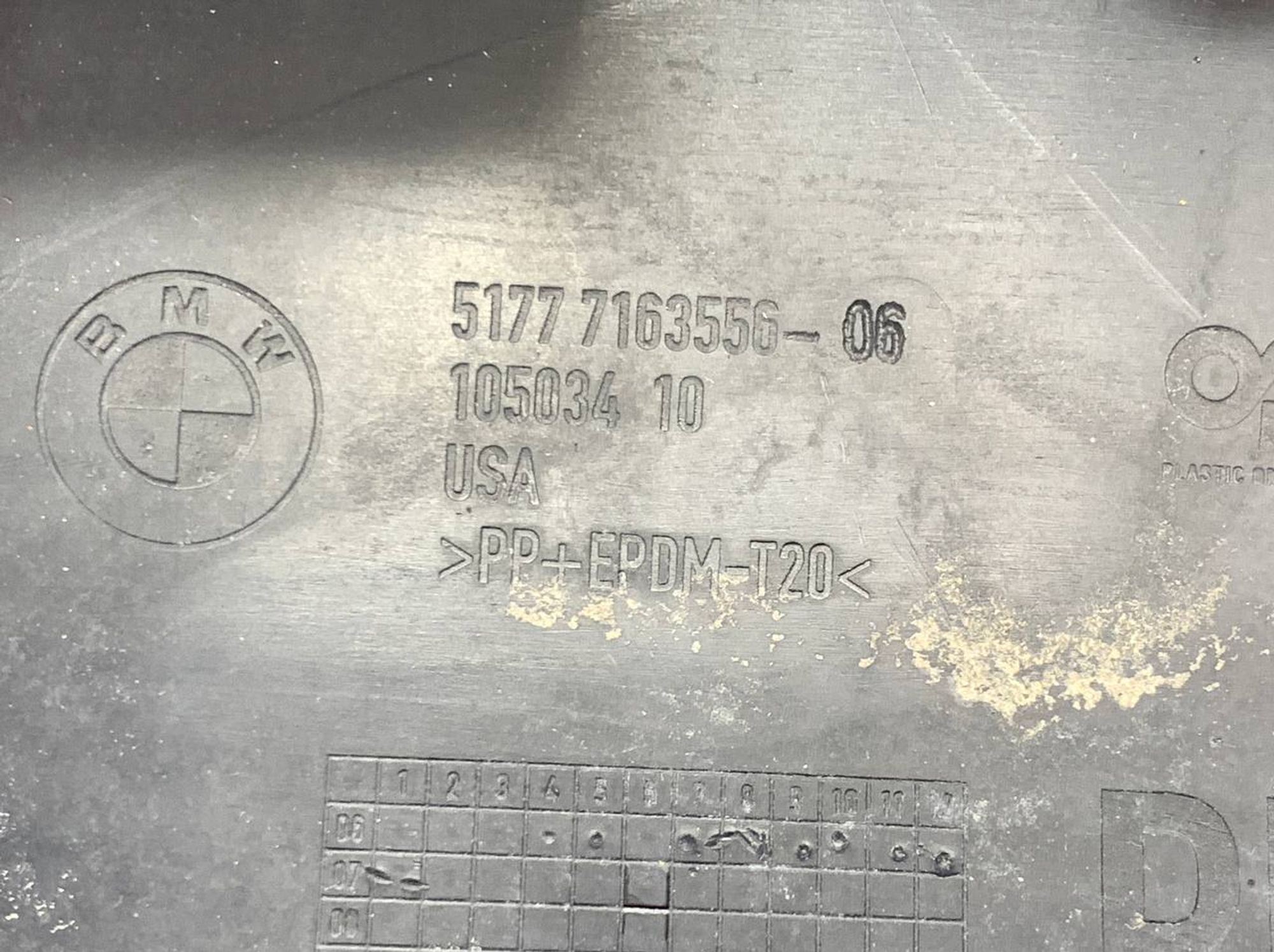 https://ycs.partsauto.market/partsauto-images/thmbs/userImages/h353NjtZg3VDP19b5HMt7LlpbQ93/part/54b78d10-a462-4404-8c36-c5a03b0b0354_1725869863509.jpg