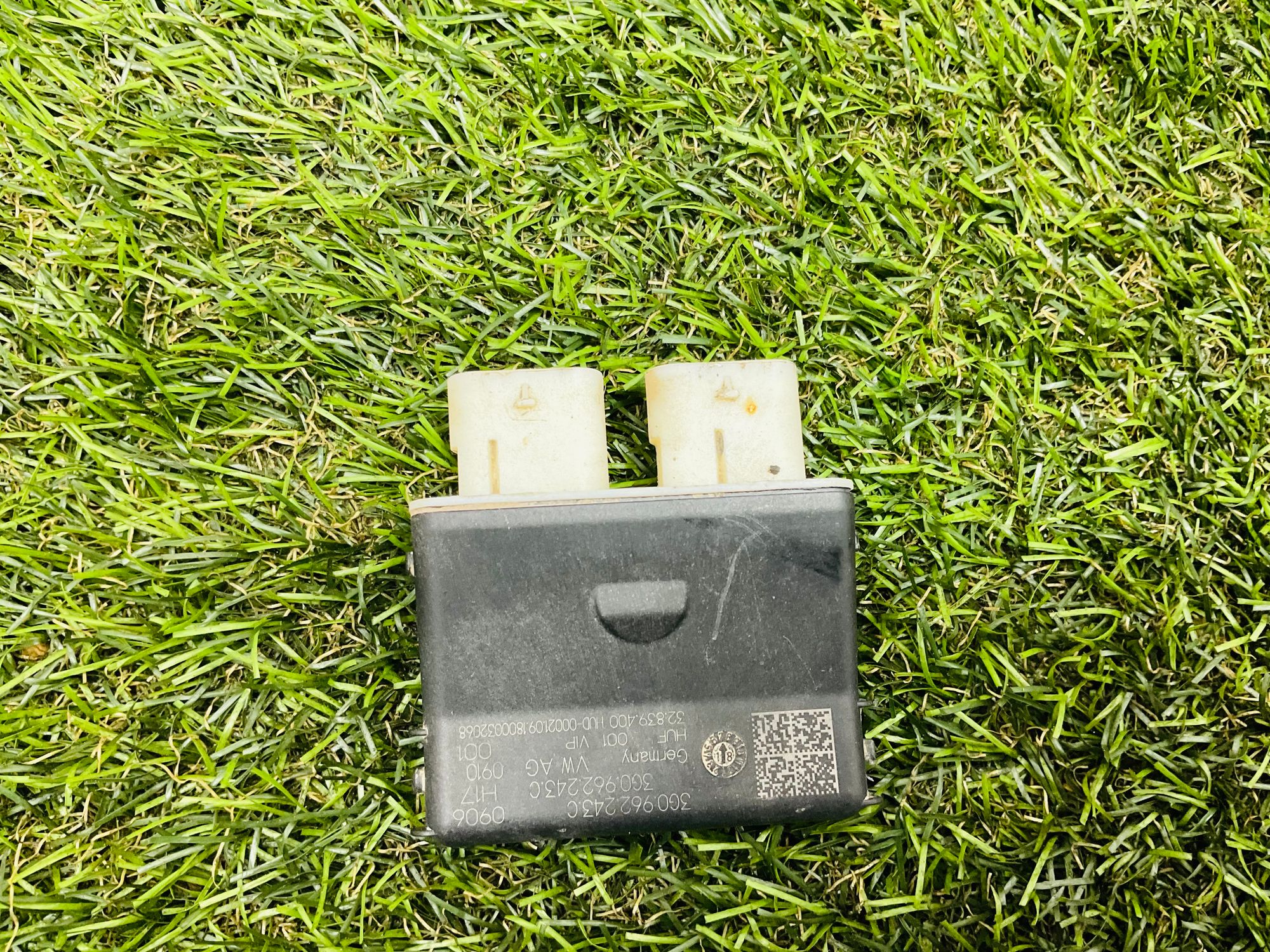 https://ycs.partsauto.market/partsauto-images/thmbs/userImages/h353NjtZg3VDP19b5HMt7LlpbQ93/part/5523cf78-22d7-4ea2-98b7-330e06bc333c_1787323018056.jpg