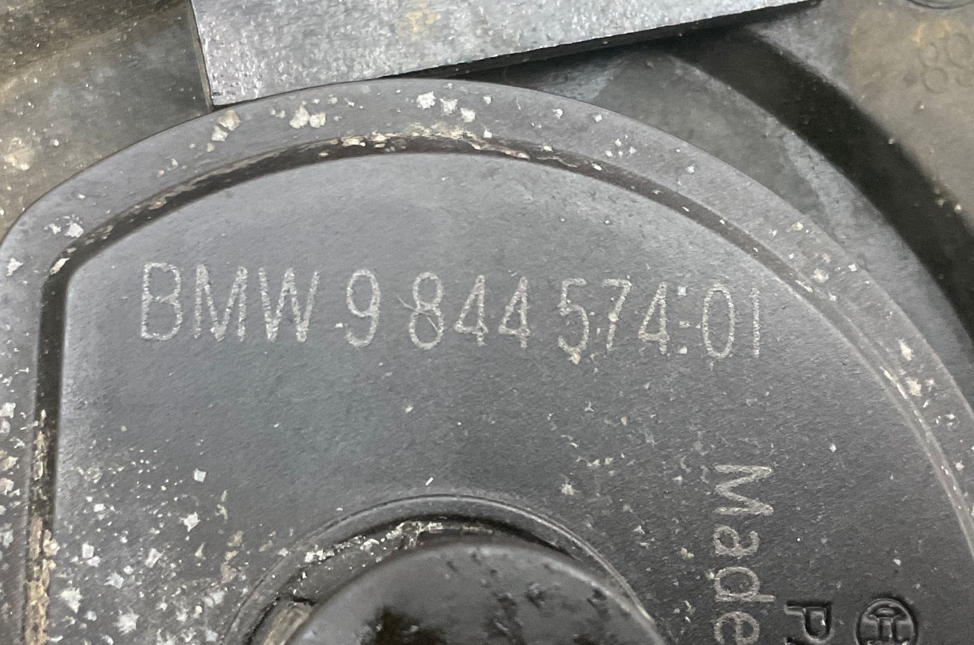 Насос водяной дополнительный BMW M5, F90 рестайлинг 2024, 12000 рублей, Москва