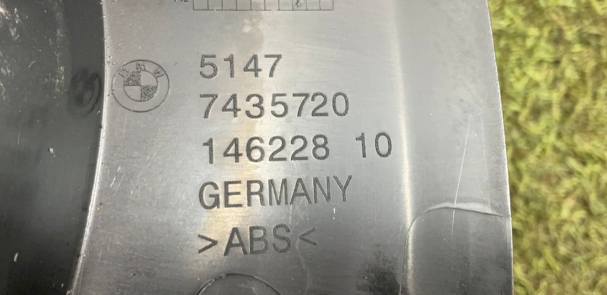 Накладка порога салона передняя правая BMW M8, F92, 1000 рублей, Москва