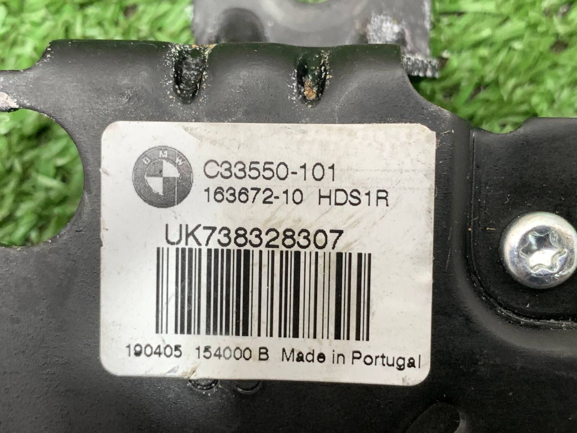https://ycs.partsauto.market/partsauto-images/thmbs/userImages/h353NjtZg3VDP19b5HMt7LlpbQ93/part/55d4c4fa-17b3-41ff-90d5-470673fa52fa_1719928715967.jpg