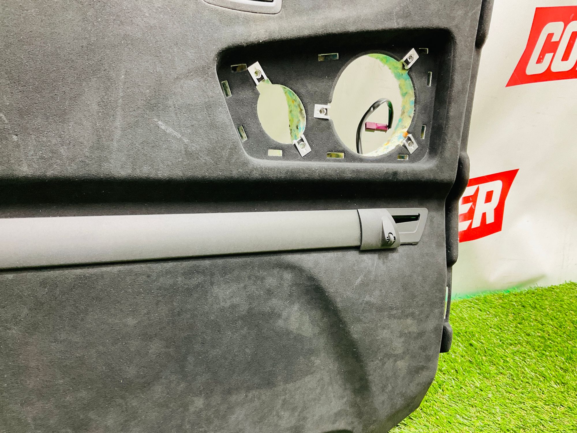 https://ycs.partsauto.market/partsauto-images/thmbs/userImages/h353NjtZg3VDP19b5HMt7LlpbQ93/part/55d69db4-7b57-4db0-a38b-33023bd5c593_1780317584368.jpg