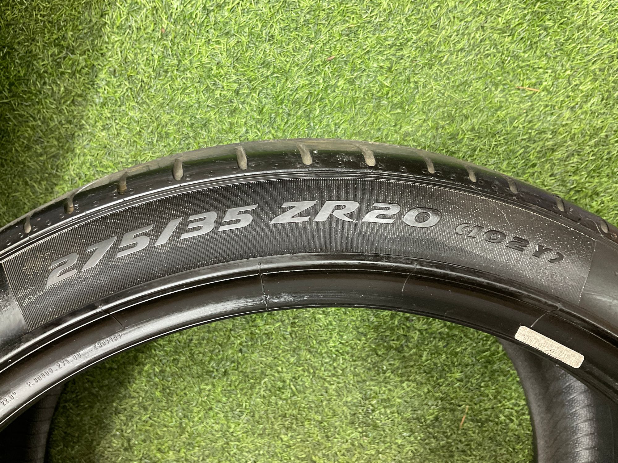 Резина Pirelli P Zero 275/35 ZR20, 20000 рублей, Москва