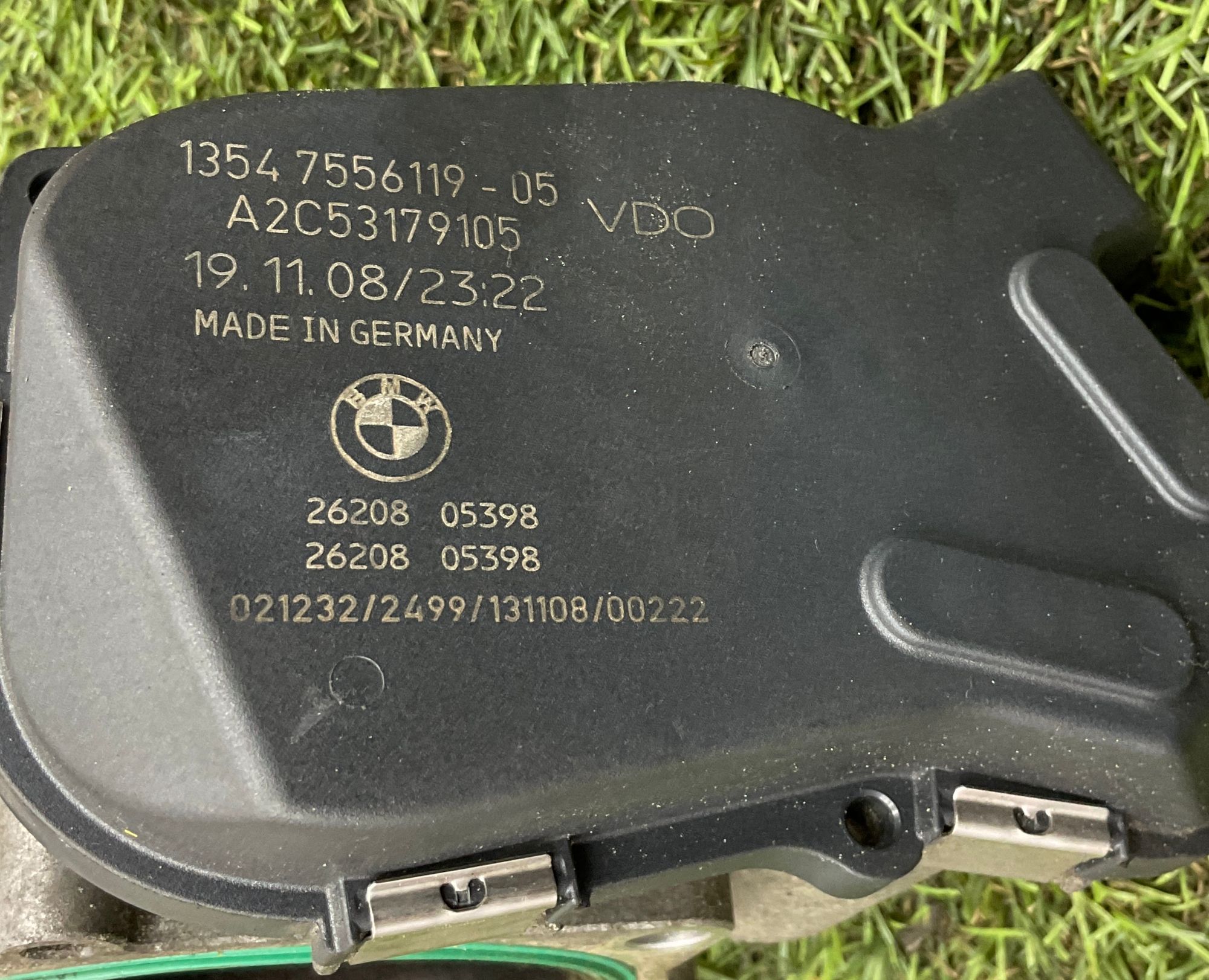 Дроссельная заслонка N54 BMW 5 серия, E60/E61 рестайлинг, 2000 рублей, Москва