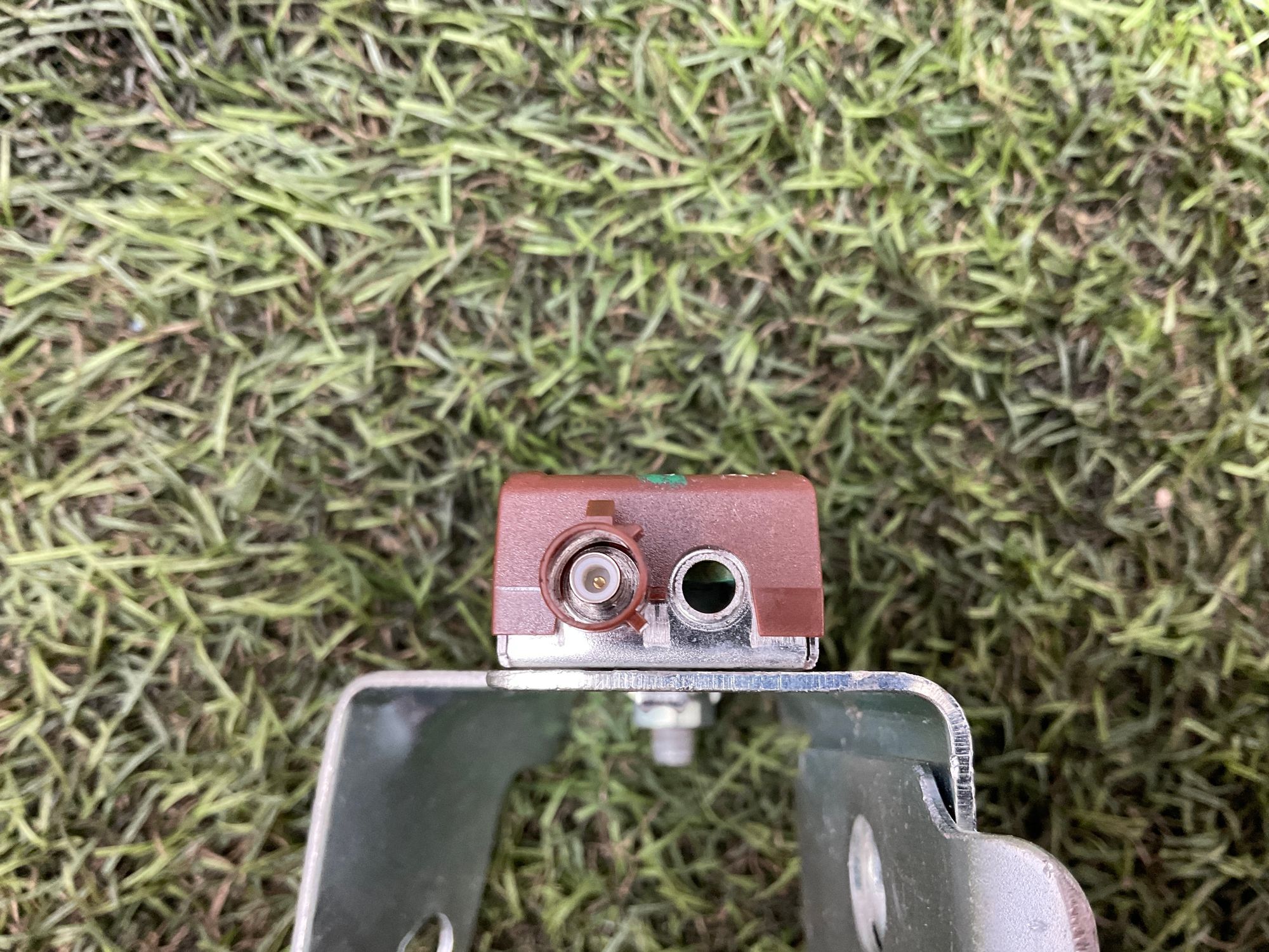 Усилитель антенны Land Rover Defender II 2022, 1000 рублей, Москва